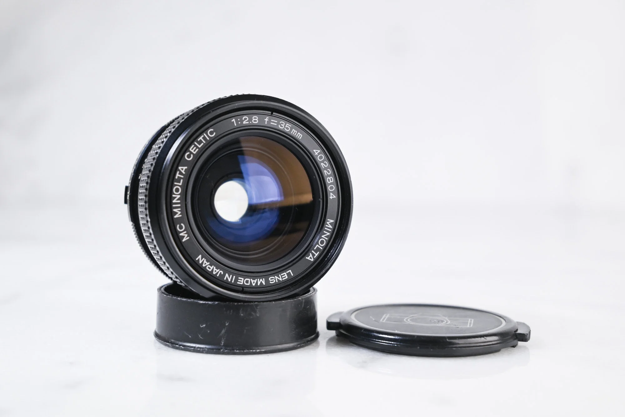 Minolta MC Celtic 35mm F/2.8 Fast Prime Lens with Caps