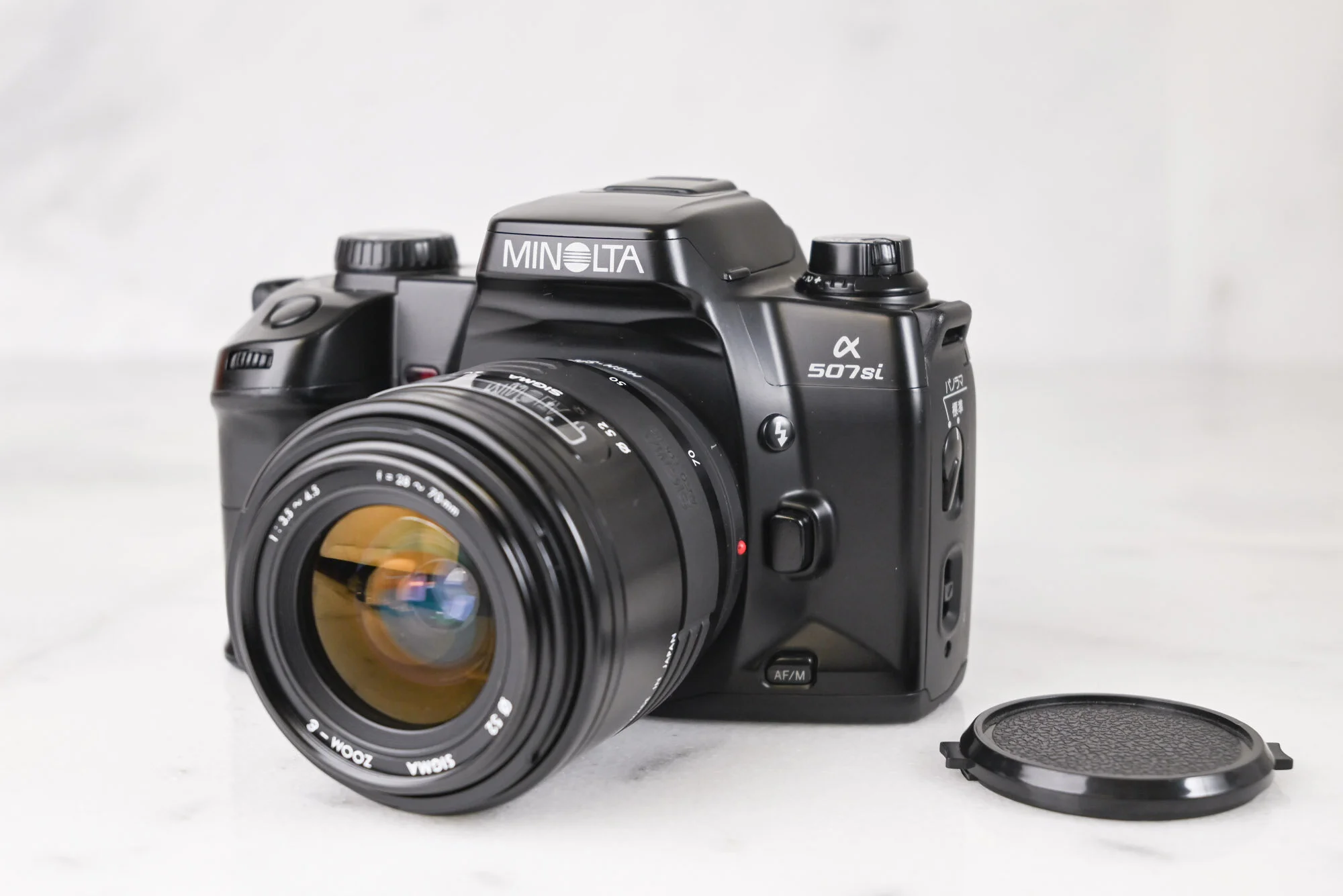 Minolta Maxxum 600si / 507si 35mm SLR Camera with Sigma Zoom AF 28 