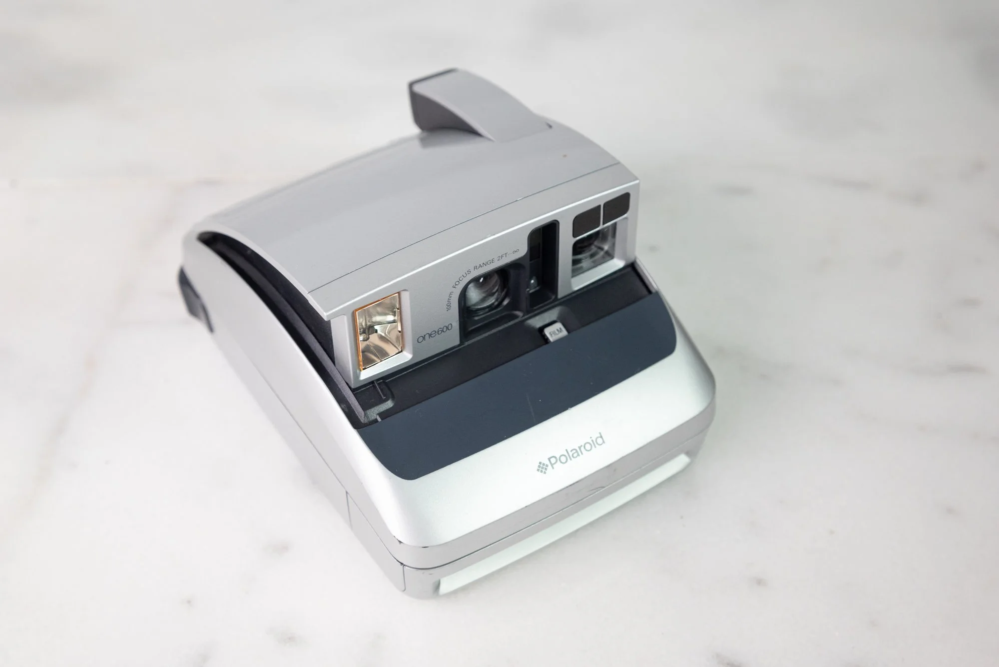 Le Polaroid One 600 - L'Atelier de JP