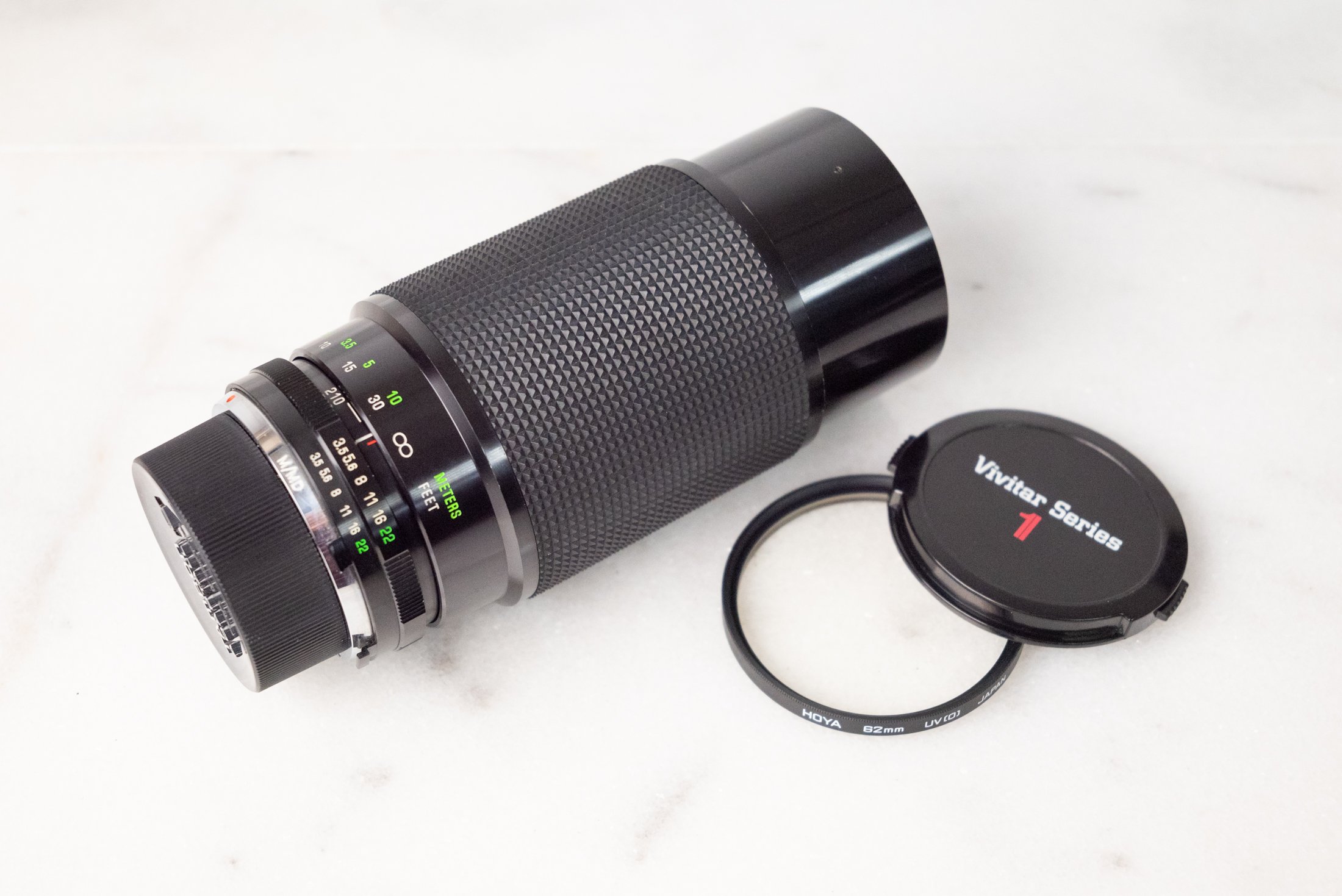 Minolta MC MD (SR) Mount Vivitar Series 1 70-210mm F/3.5 Zoom Lens for Minolta Film Cameras, with Caps