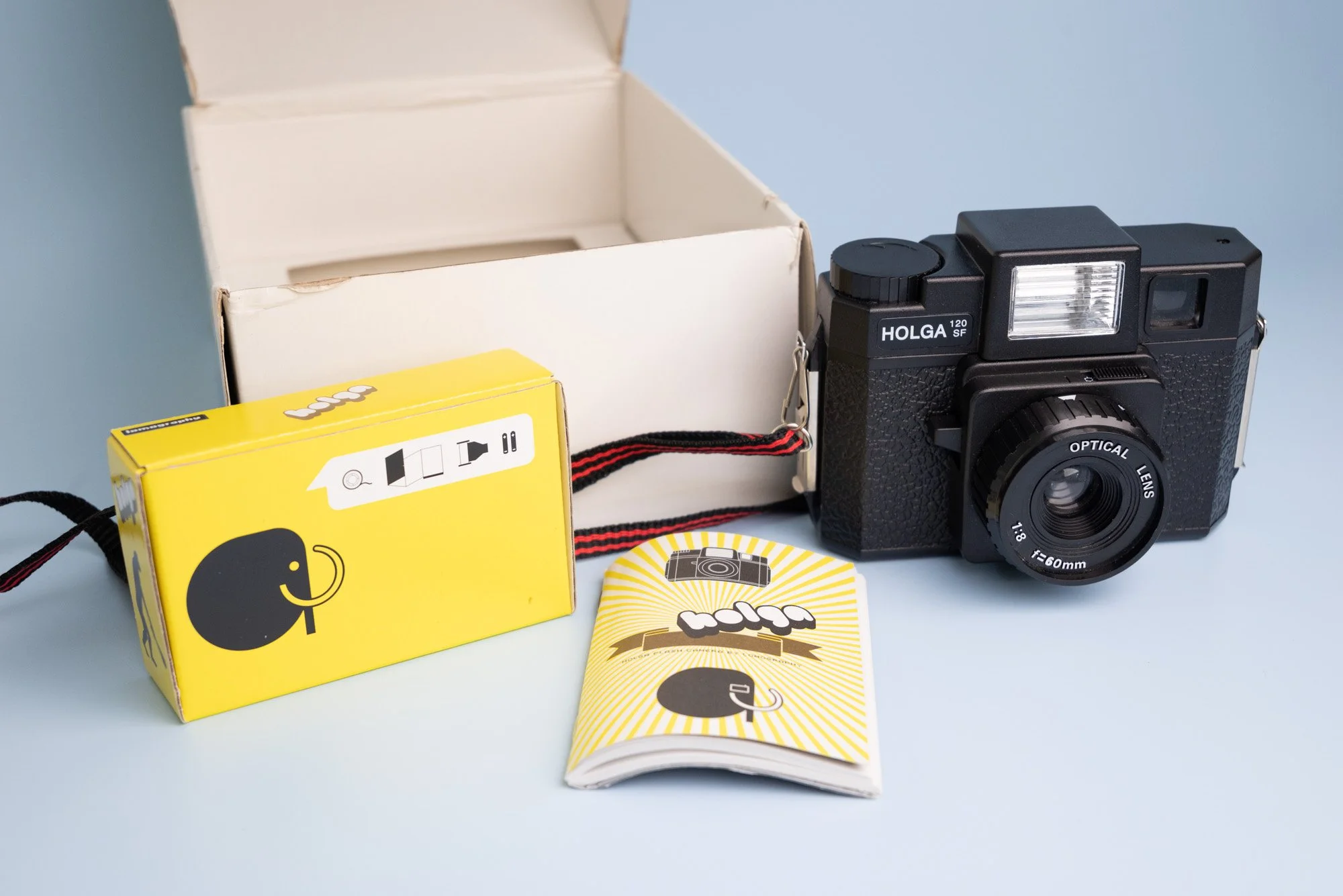 Lomography Holga 120 SF Medium Format PointandShoot Camera Fully