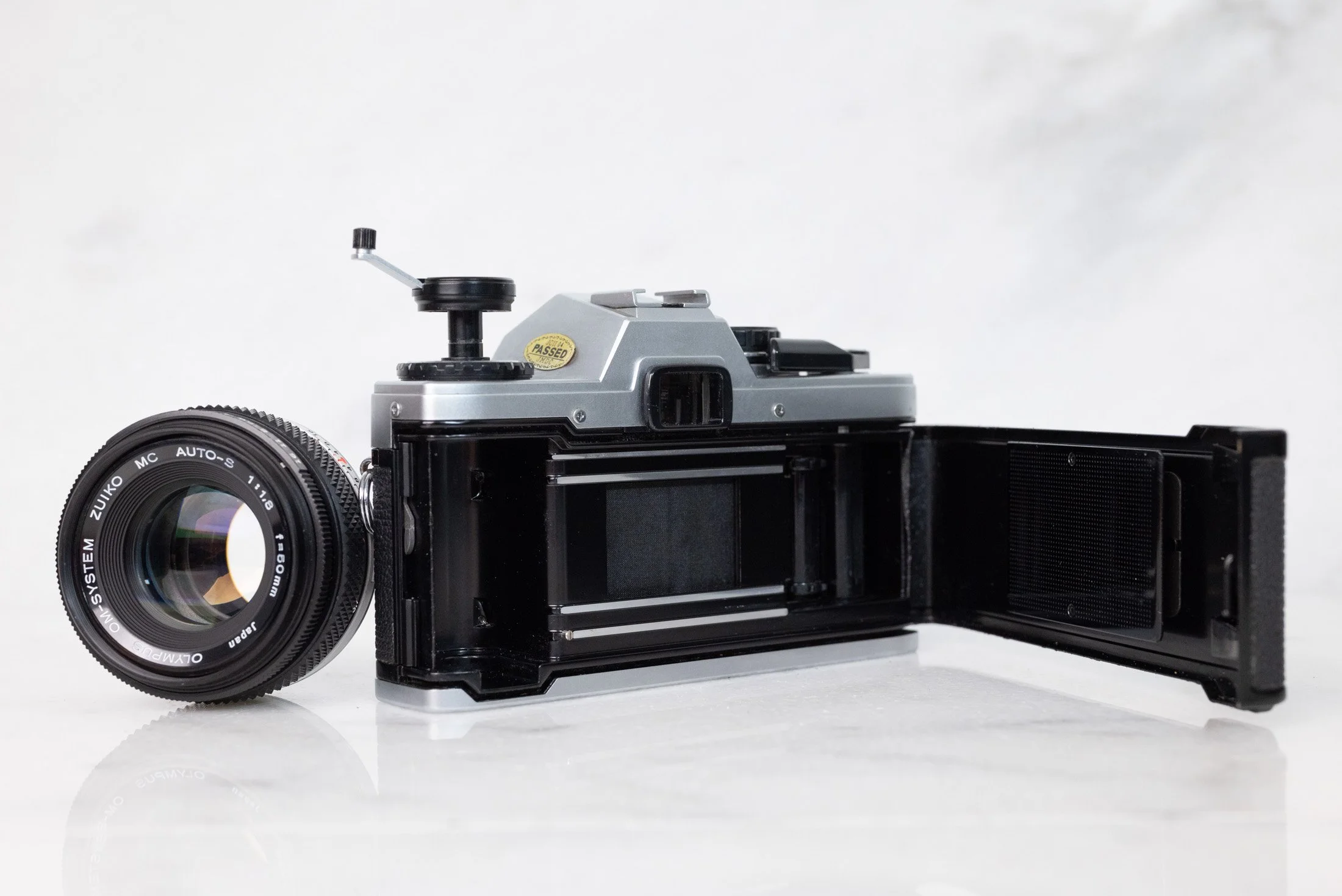 Olympus OM10 35mm Film SLR Camera with Olympus Zuiko 50mm F/1.8 Fast