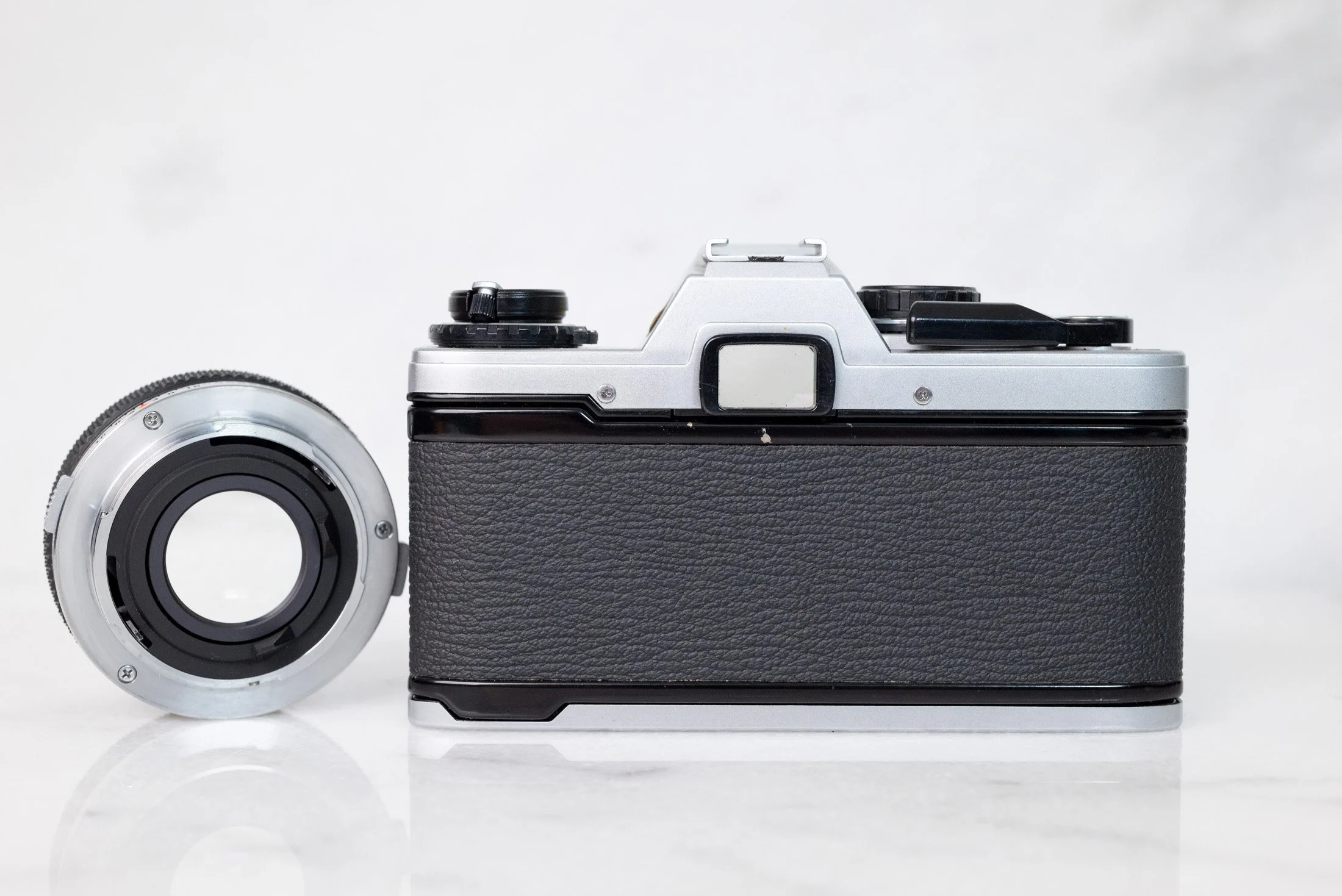 Olympus OM10 35mm Film SLR Camera with Olympus Zuiko 50mm F/1.8 Fast