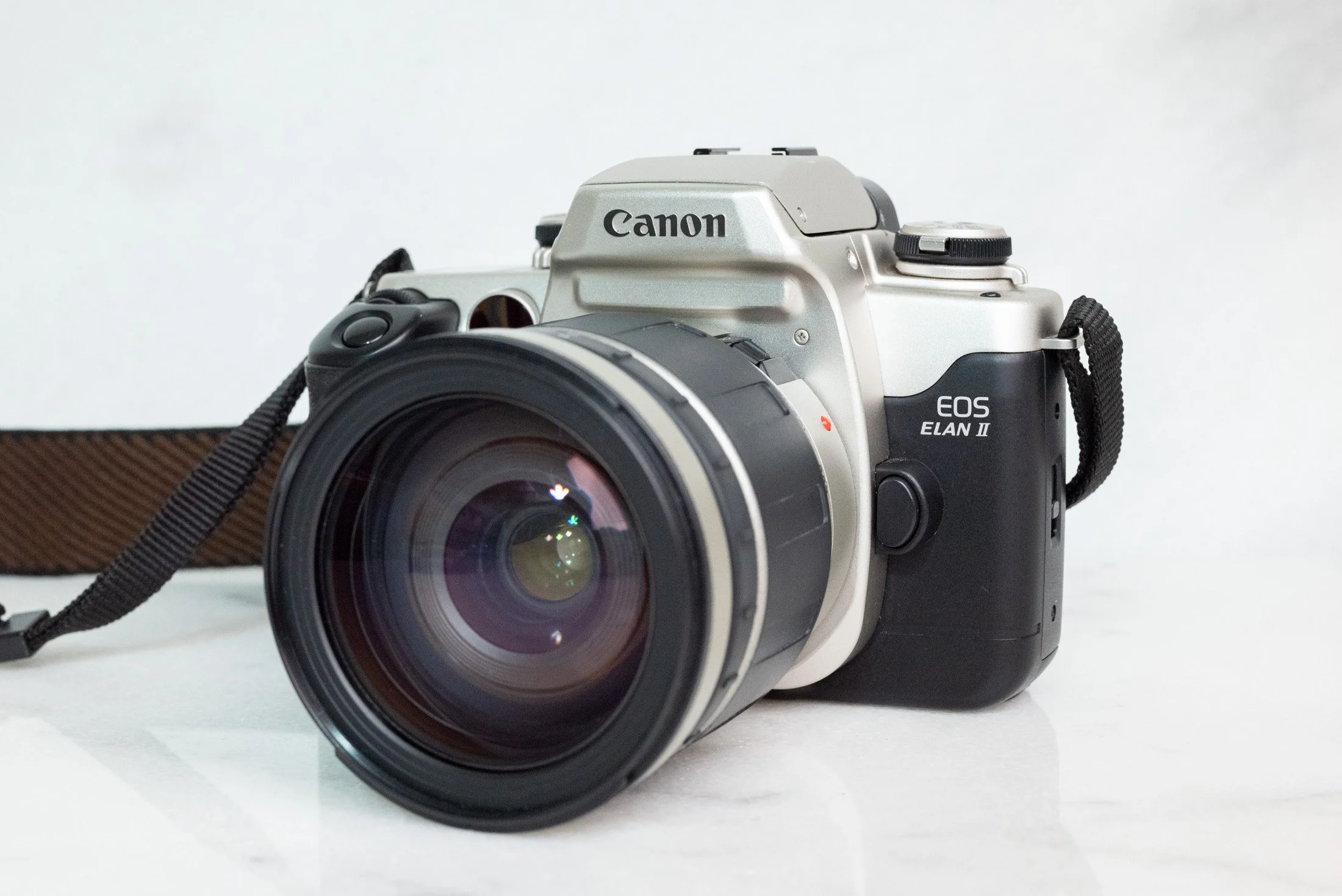 Canon Flash For Camera Canon EOS Elan II 35mm SLR Film Camera Body