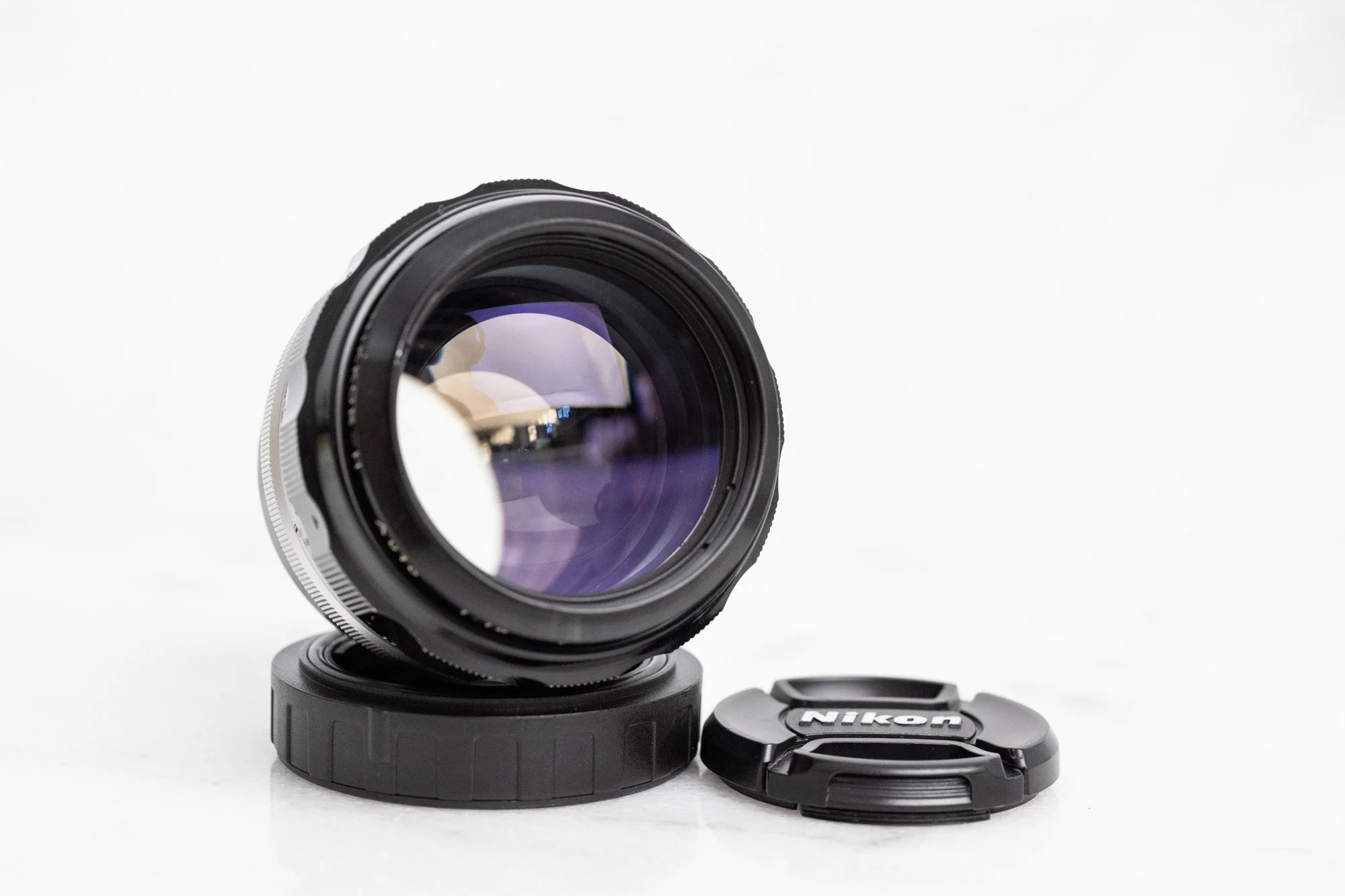 Nikon Ai NIKKOR-H Auto 85mm F1.8 ニコン（Nikon Ai NIKKOR-H Auto 