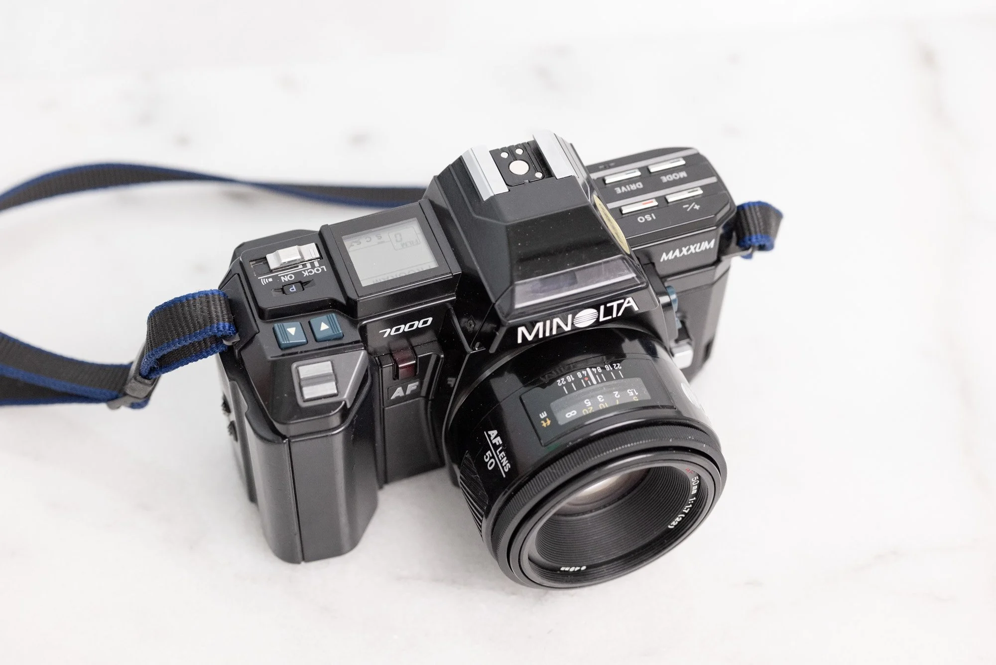Appareil Photo Reflex Minolta Maxxum 7000 AF 35mm - Lot Avec Objectifs 35-70mm & 75-300mm, Flash 4000