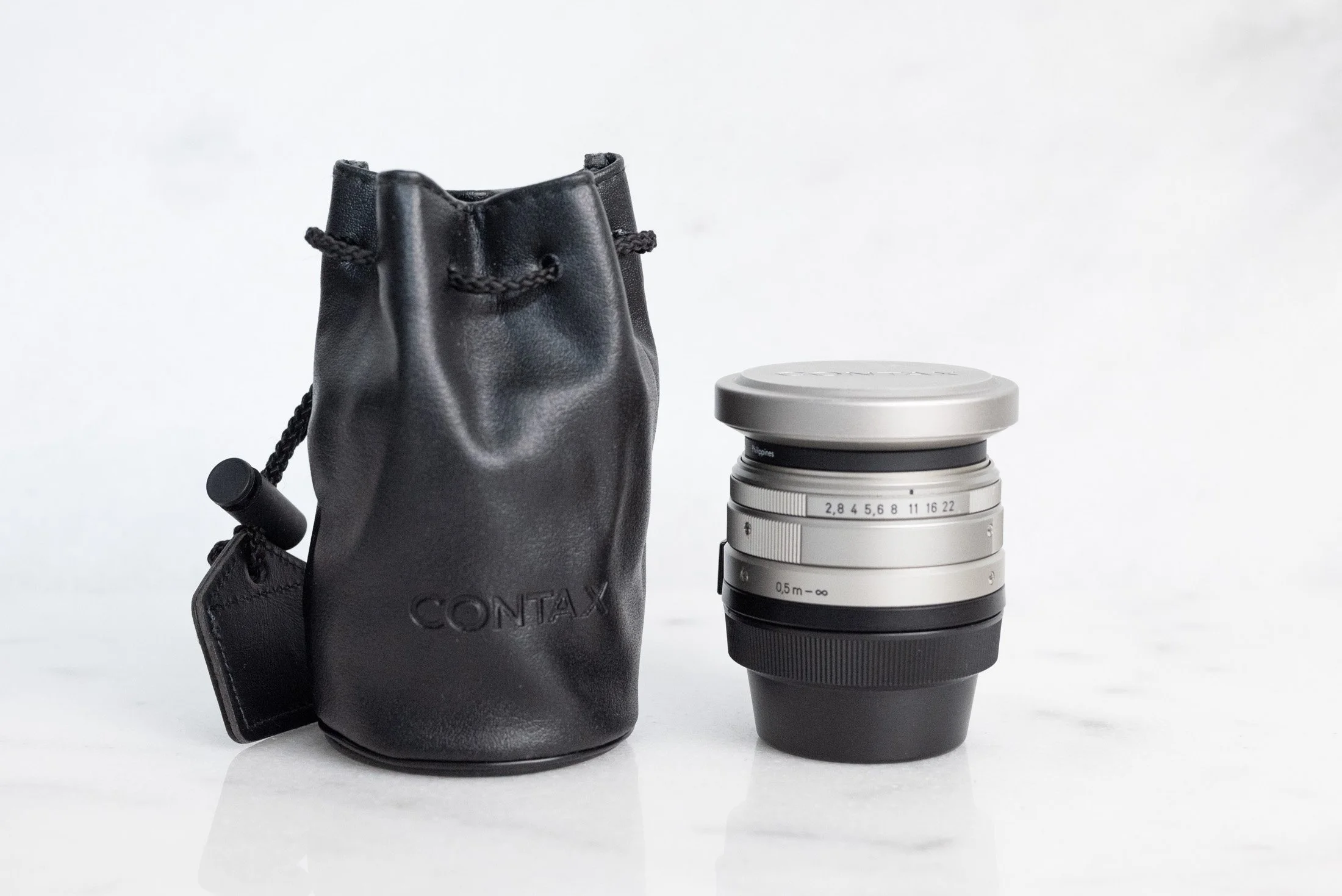 Carl Zeiss Contax G Mount Biogon 28mm F/2.8 Wide Angle Prime Lens 