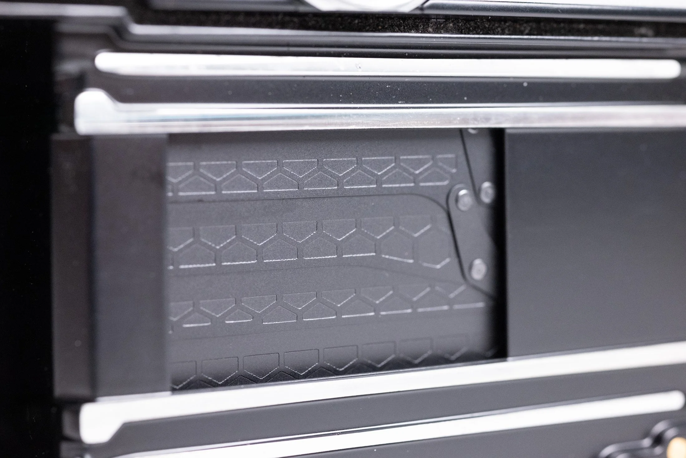 NIKON FE2 FILM CAMERA FOR SALE-09.jpg