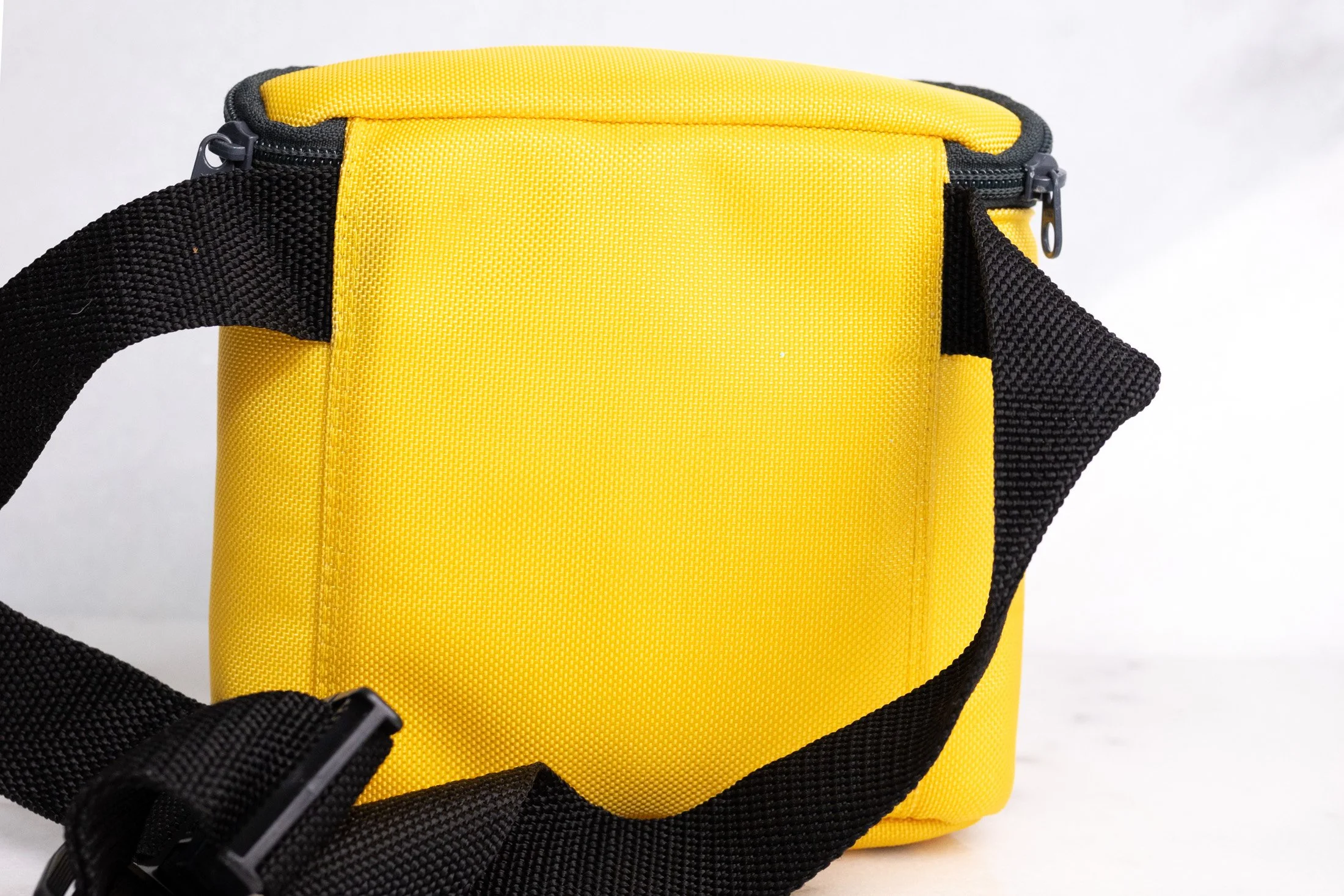 minolta weathermatic camera bag for sale-1.jpg