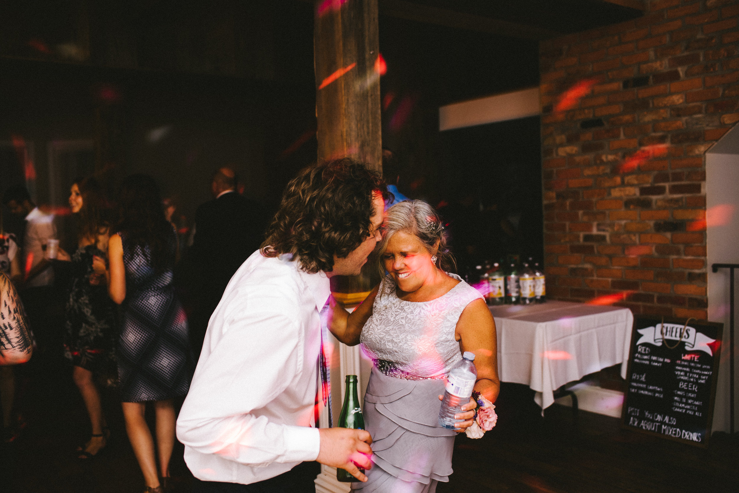 Beamer Falls Manor Grimsby Wedding Photographer
