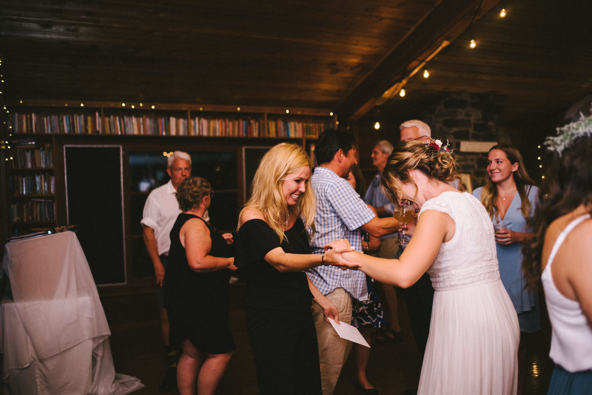 Camp Tapawingo Parry Sound Wedding Photographer