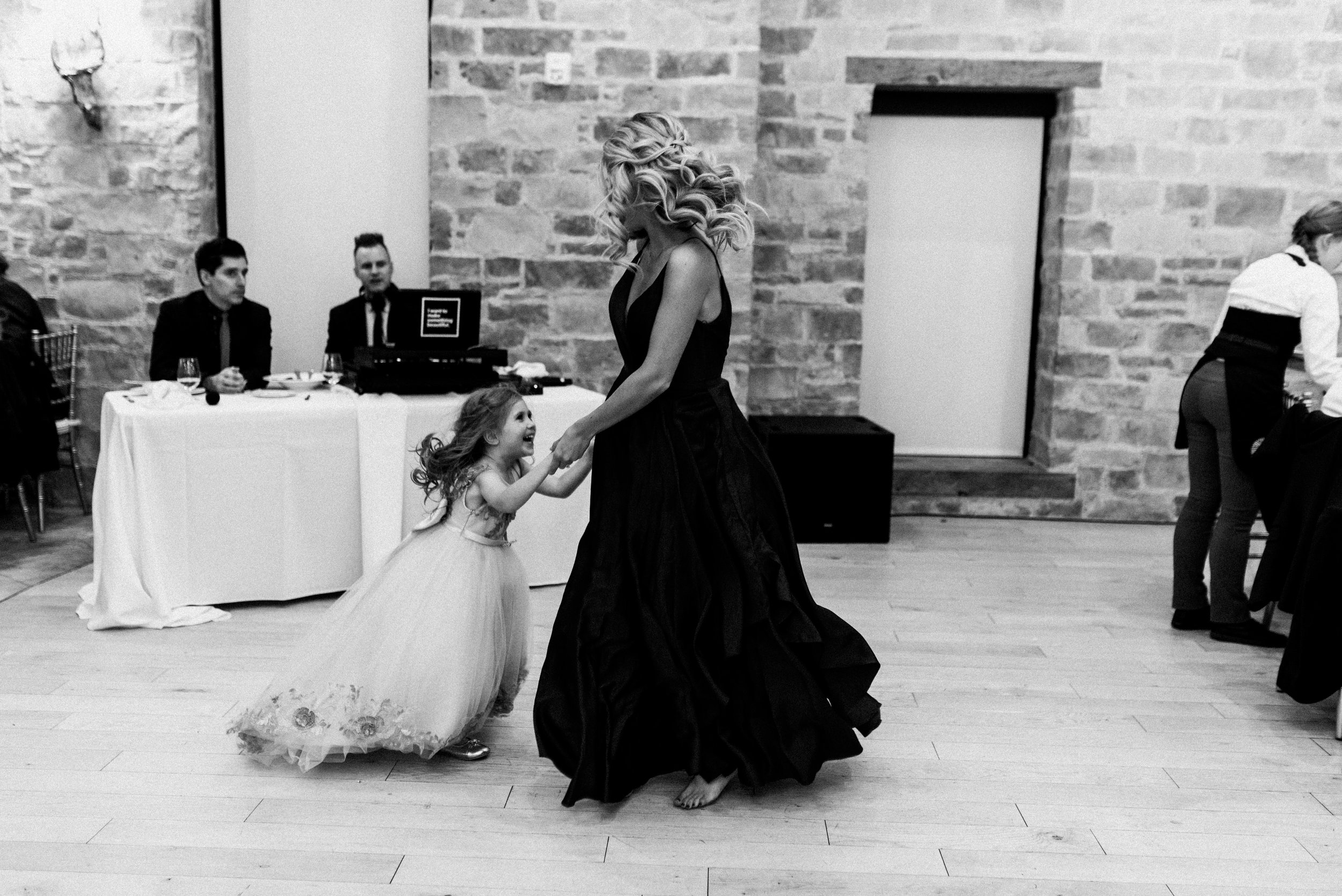 Elora Mills Wedding Photographer
