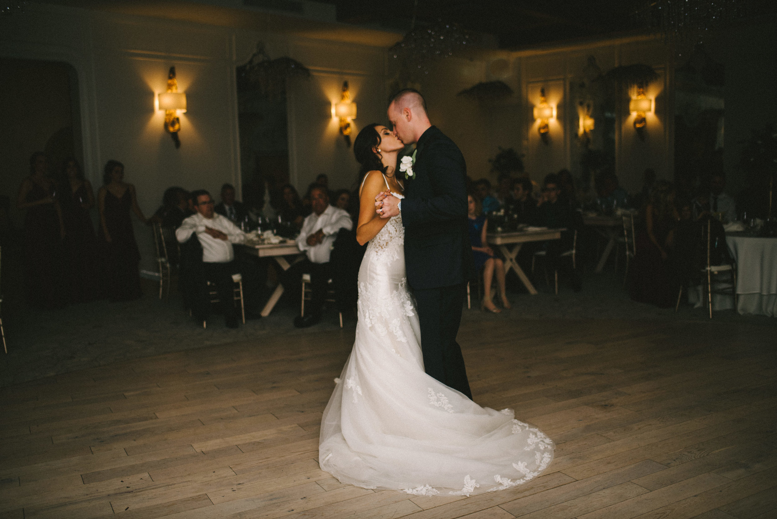 Elora Mills Wedding Photographer