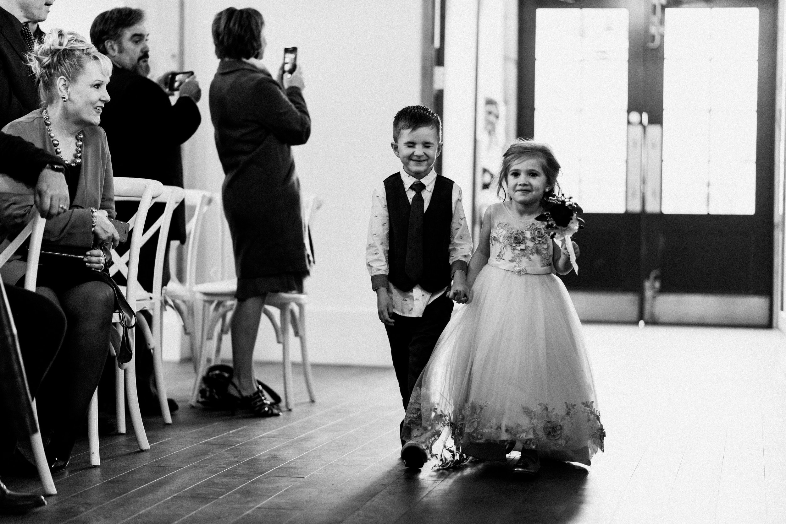 Elora Mills Wedding Photographer