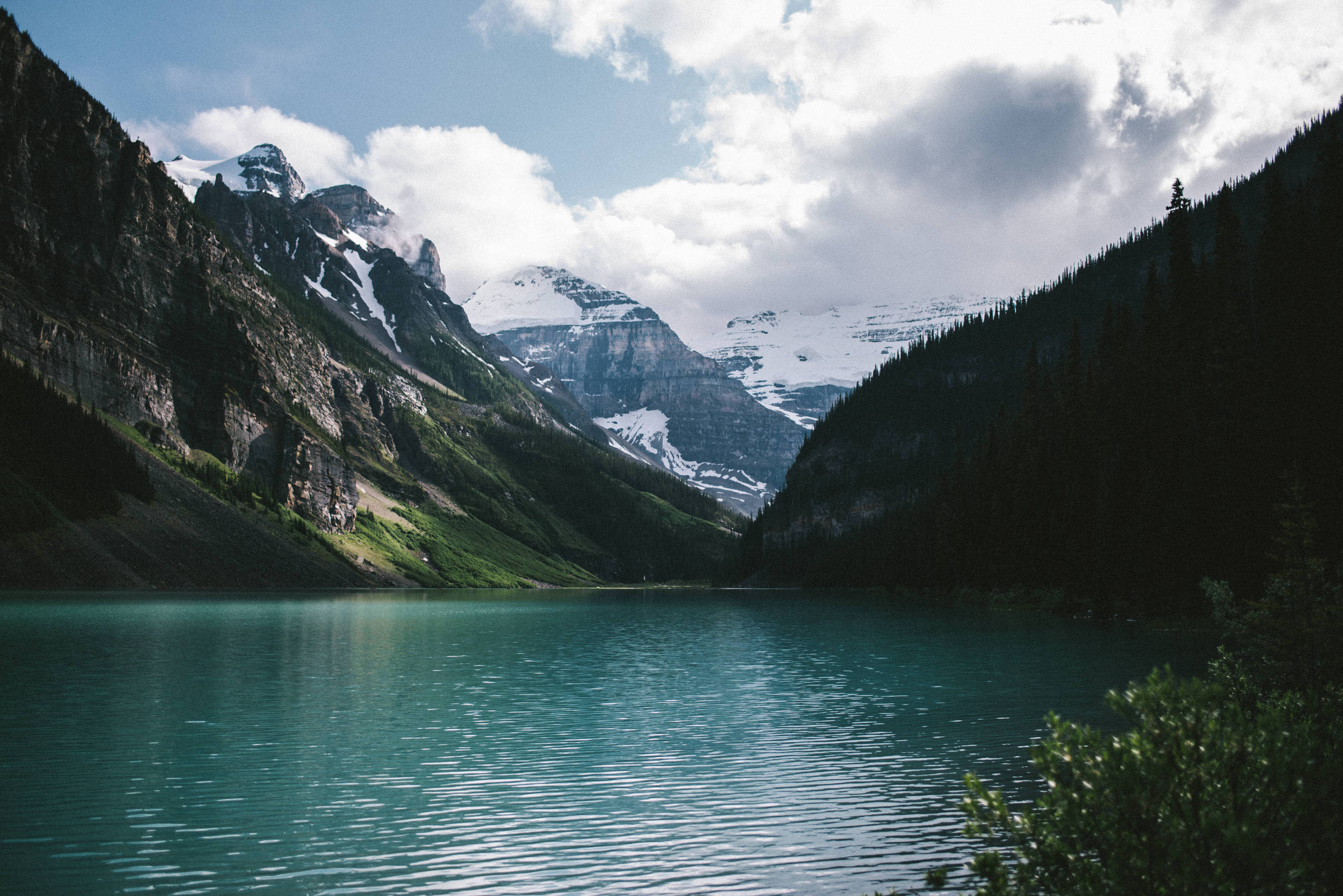 Banff Lake Louise Engagement Photographer