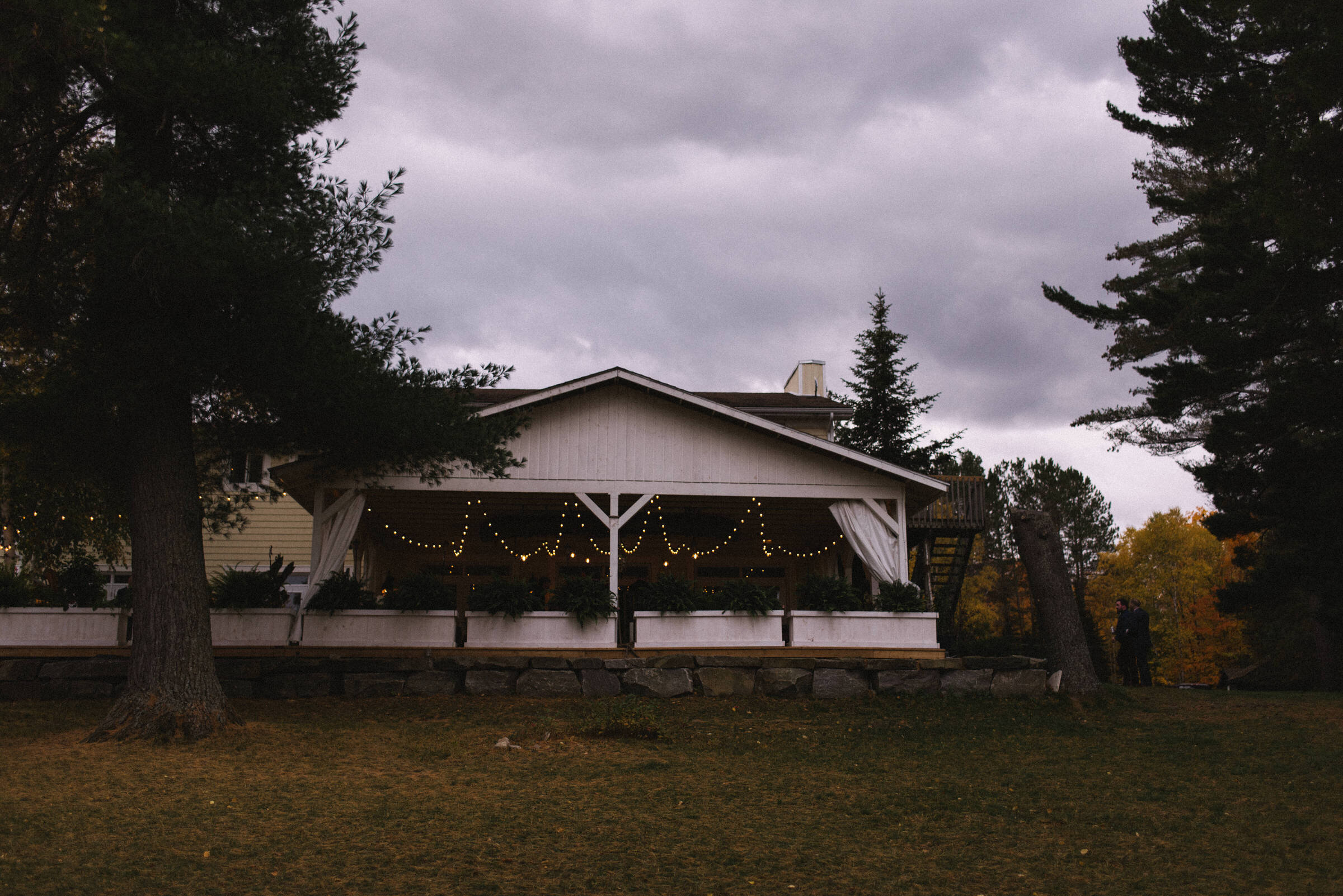 Northridge Inn Muskoka Wedding Photographer