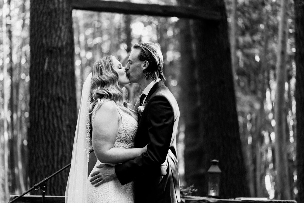 Whispering Springs Romantic Outdoor Wedding