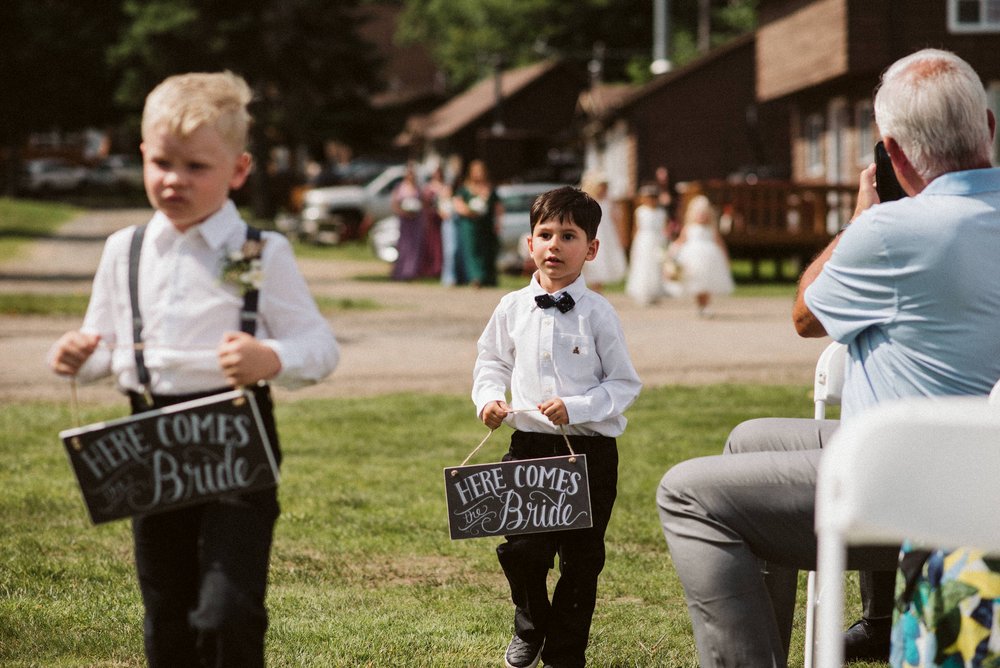 Sandy Lane Resort Muskoka Wedding Photographer