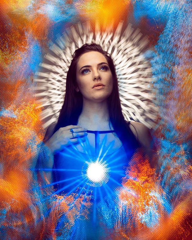 Our lady of Luminosity π¦π‘β
Created in a single long exposure with the @lightpaintingbrushes Portrait lighter, black fiber optic, and filter hood!
.
.
#igofhouston #canonusa #nightphotography #fire #phlearn #way2ill #aovportraits #instagood #artofvisuals #longexposure #resourcemag #houston #tubetribe #litbyhand #moodygrams #flames #abstract #longexposure_shots #longexpoelite #lightart #fubiz #lightpaintingblog #nightshooters #visualarchitects #visualambassadors #imaginarymagnitude #nightphotography #teamcanon #yourshotphotographer
