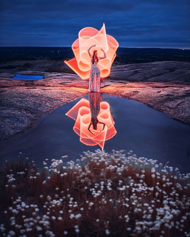 Here's another of my favorites from the tippy top of Enchanted Rock in the Texas hill country. By this point in the evening Juli was dead tired from helping lug our gear up the slippery rock face (definitely packing lighter next time) but she soldiered on patiently while I fumbled around with the tubes. π This is one of my favorite shapes to make, I think it's pretty darn good. Inspired as usual by my friend @ericparephoto .
.
#igofhouston #canonusa #nightphotography #fire #phlearn #way2ill #aovportraits #instagood #artofvisuals #longexposure #resourcemag #houston #tubetribe #litbyhand #moodygrams #flames #abstract #longexposure_shots #longexpoelite #lightart #fubiz #lightpaintingblog #nightshooters #visualarchitects #visualambassadors #imaginarymagnitude #nightphotography #teamcanon #yourshotphotographer