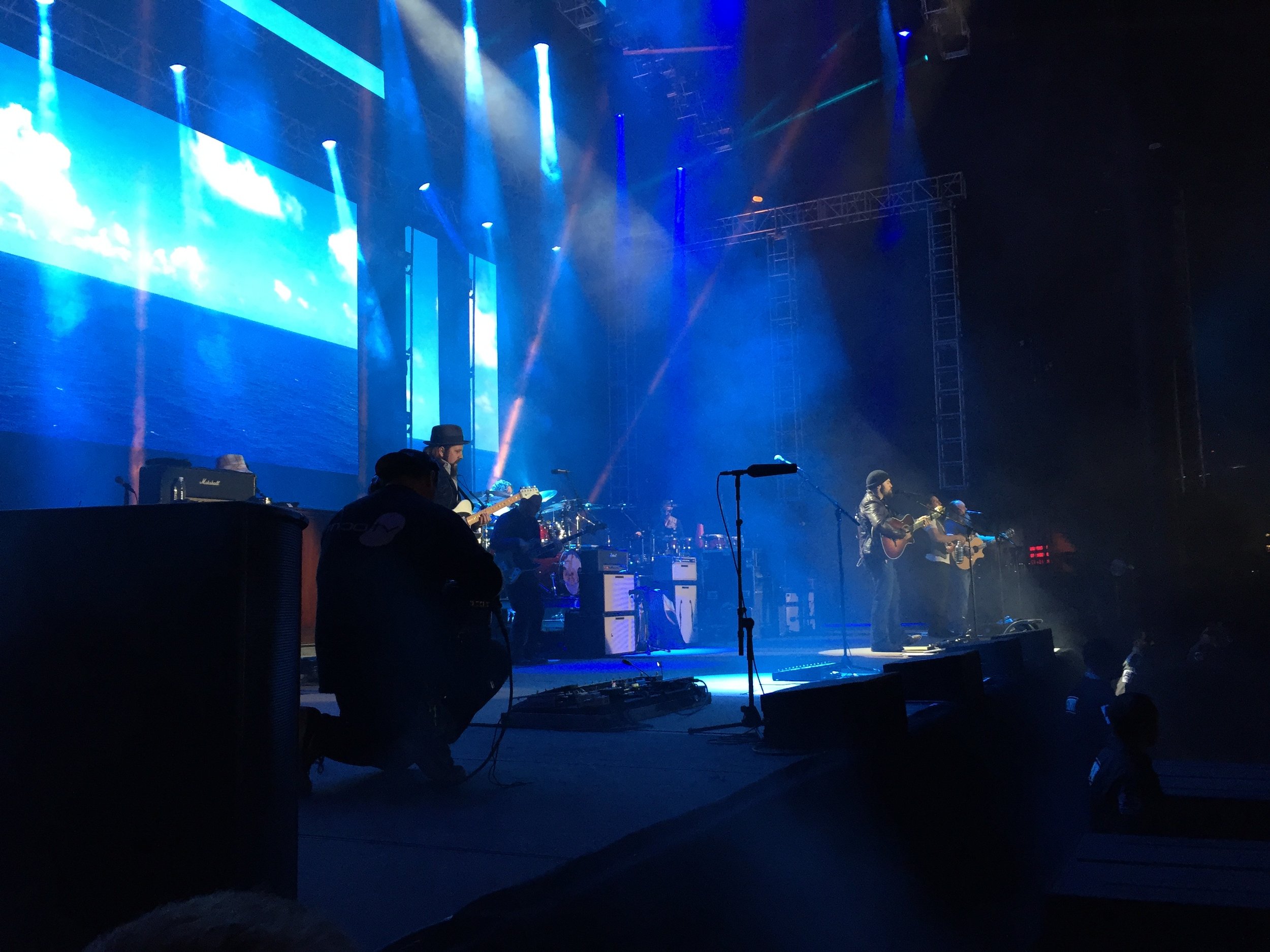 Super Bowl 2015: On Stage w Zac Brown Band