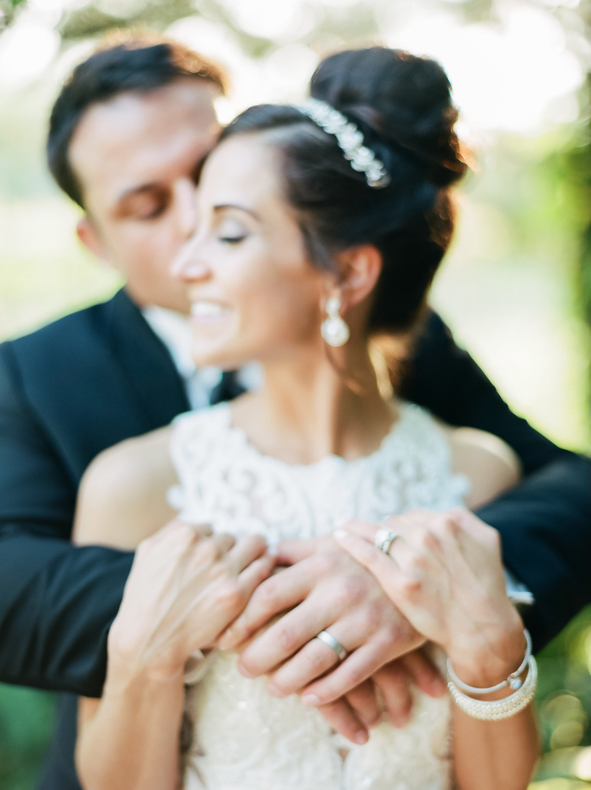 MagdalenaStudios_WeddingPhotographer_WillowCreekWinery_CarissaJoe-455.jpg