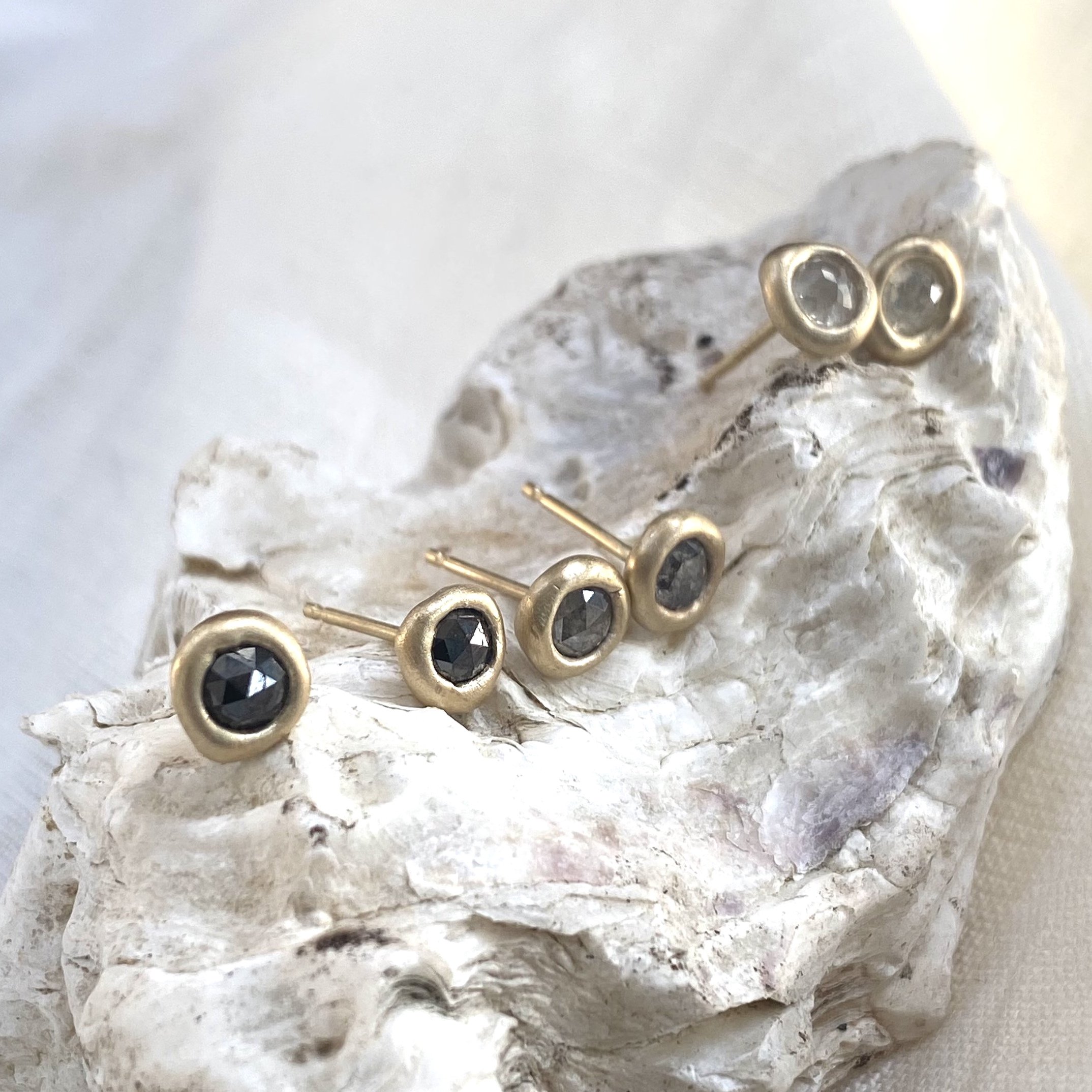 14k Gold Gray Diamond Earring Studs - Rose Cut Salt and Pepper Diamonds -  Made to Order