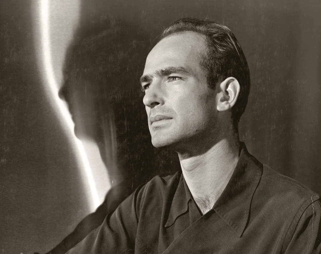 Harry Bertoia photographed by Joe Munroe, 1942