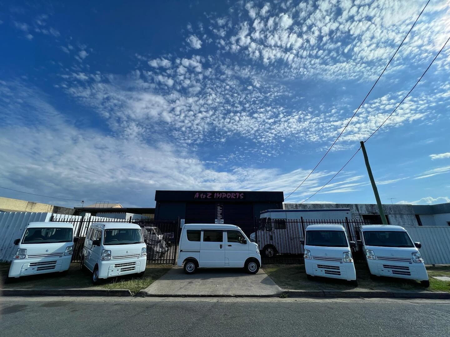 Damn A to Z! Back at it again with the white vans. 

These all sold before they even landed so be quick if you are interested!
Available in 2x4 and 4x4 and we also have Carry Utes.