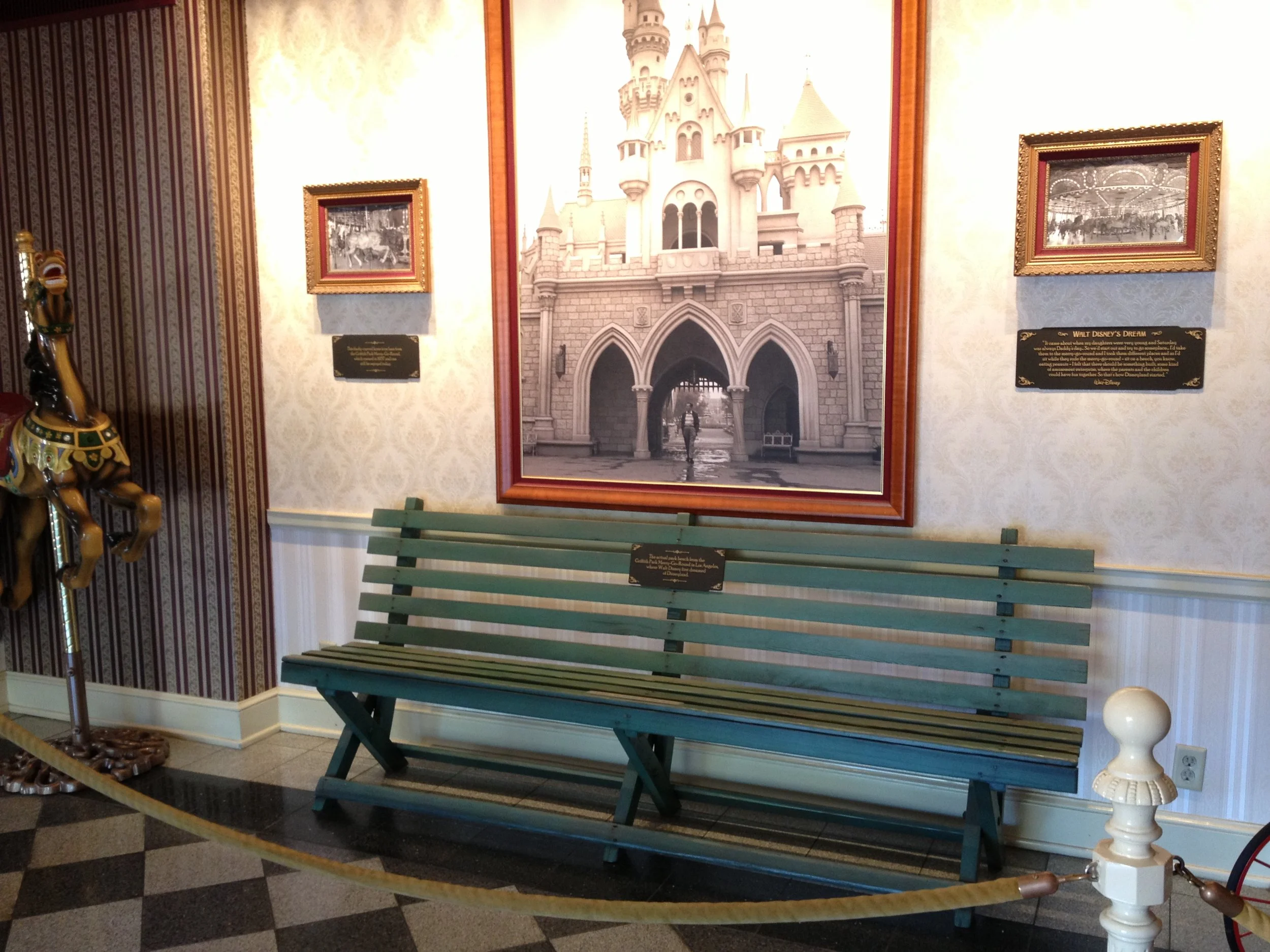 Griffith_Park_Bench.jpg