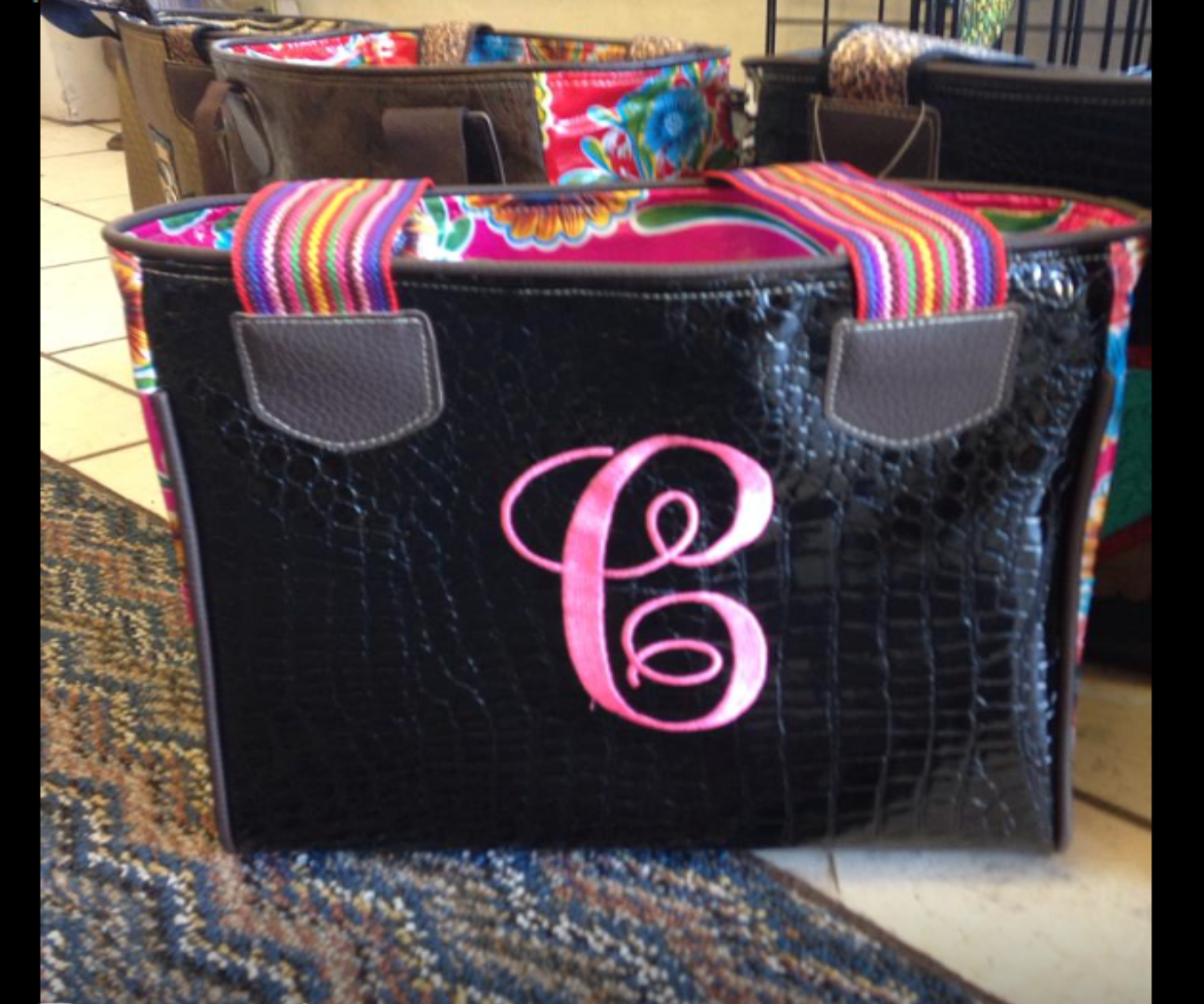 patricia-uniquepurses.png