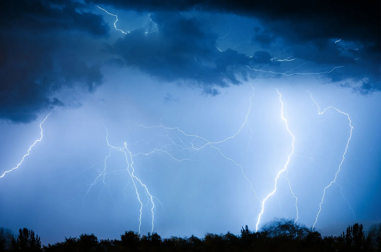 Lightning.jpg