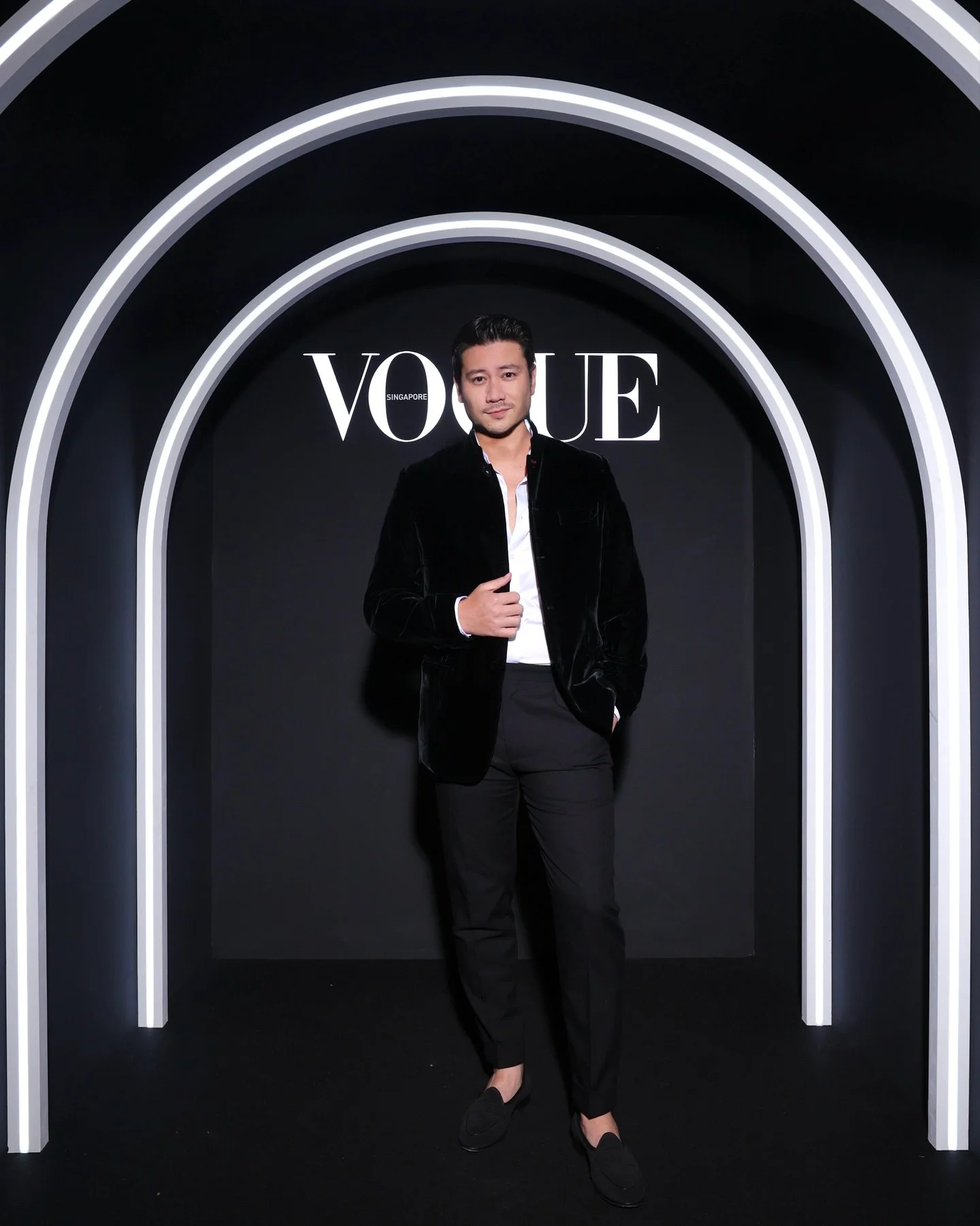 Vogue Gala - what a night 💫
Truly one of the highlights of the year, the @voguesingapore team somehow seem to make every edition even better.
Much love to @shanghaitang for dressing me 🖤