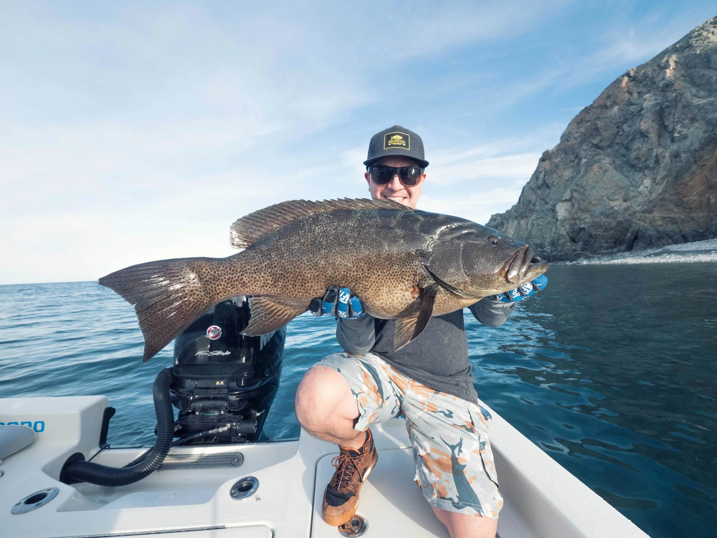 ¡ Mucho Gigante! Matt Florentino stuck this slob that was 1/3 of a triple hookup off a school of bait ball marauding Cabrilla.