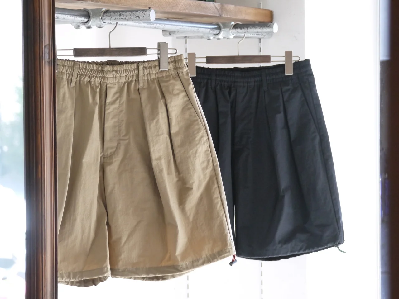 BLACK & BLUE DRAW STRING SHORTS