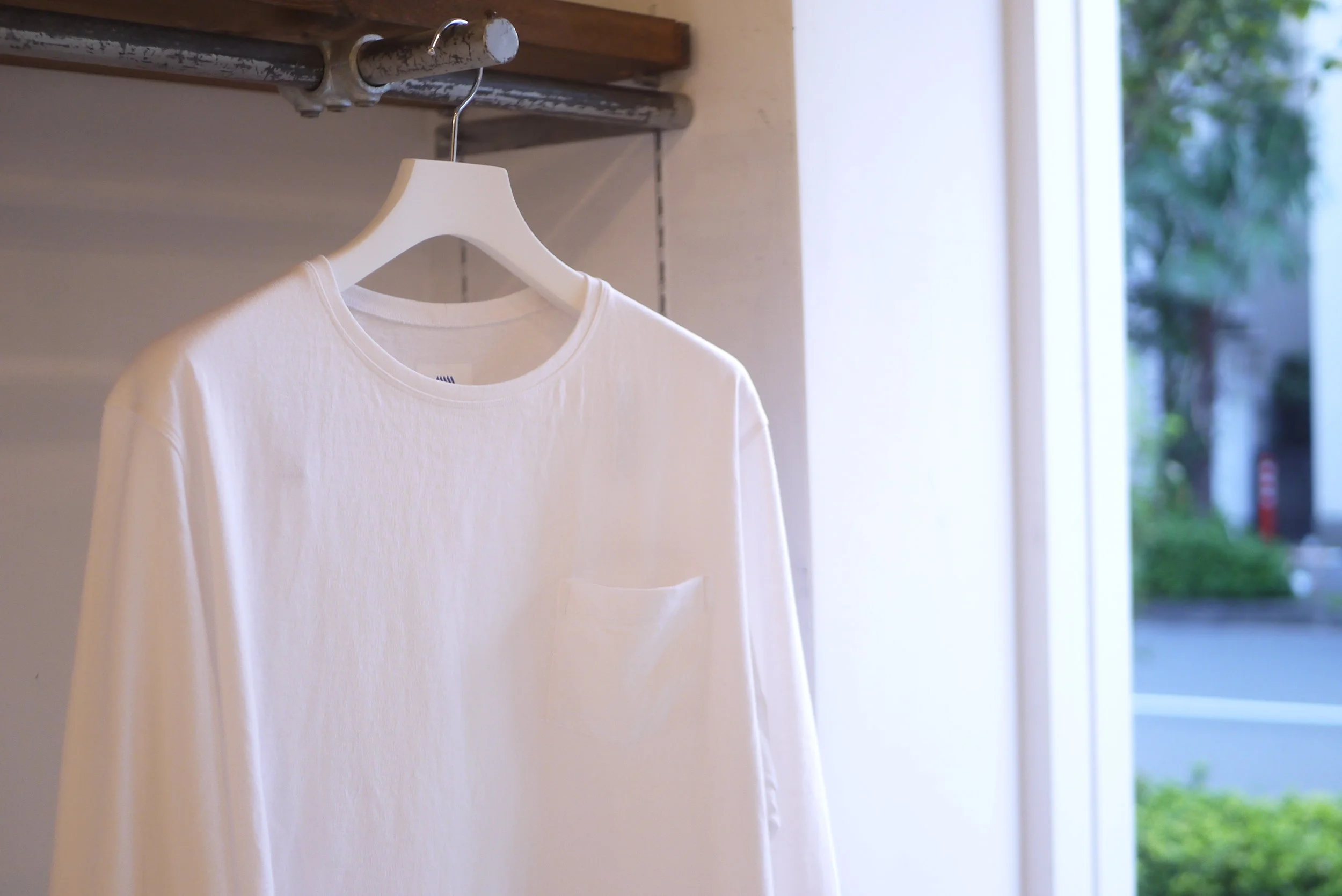 toff, made in gohongi. LONG SLEEVE POCKET T-SHIRT