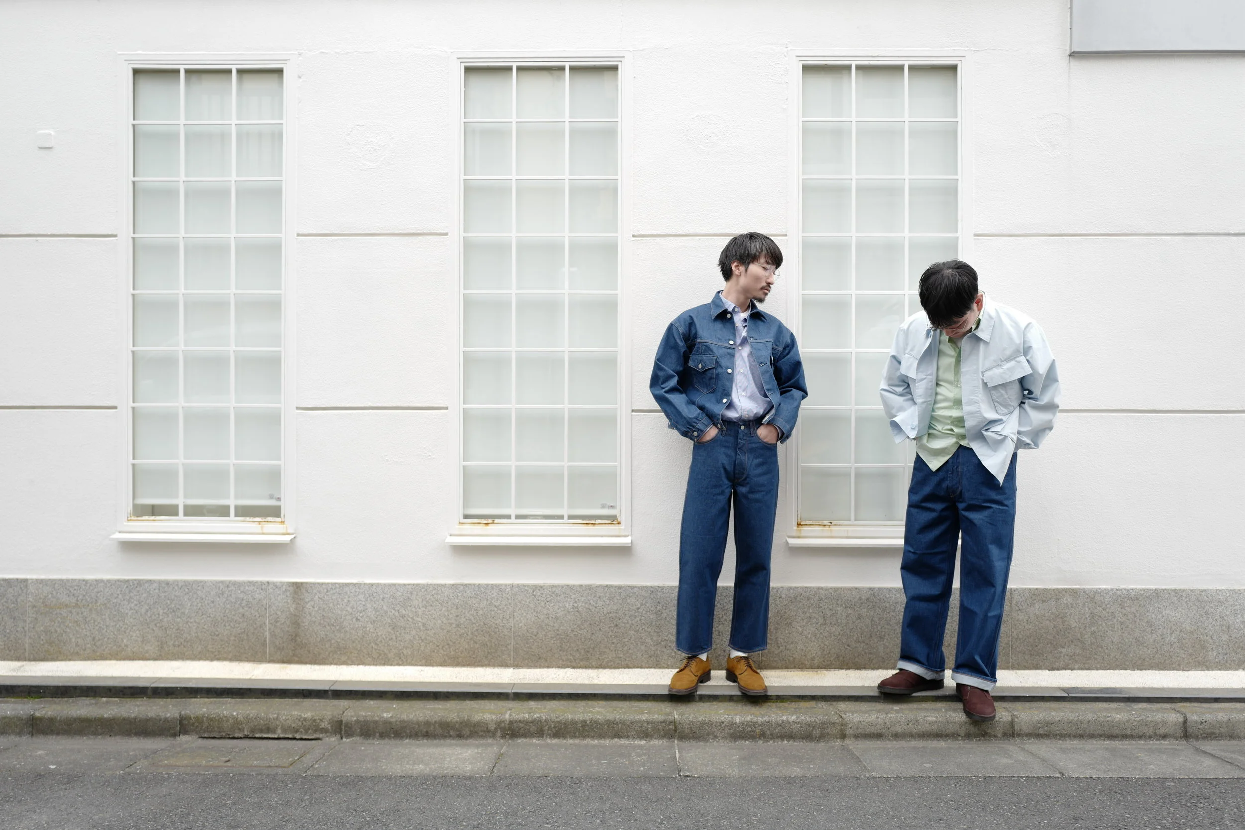 シャツとデニムと…