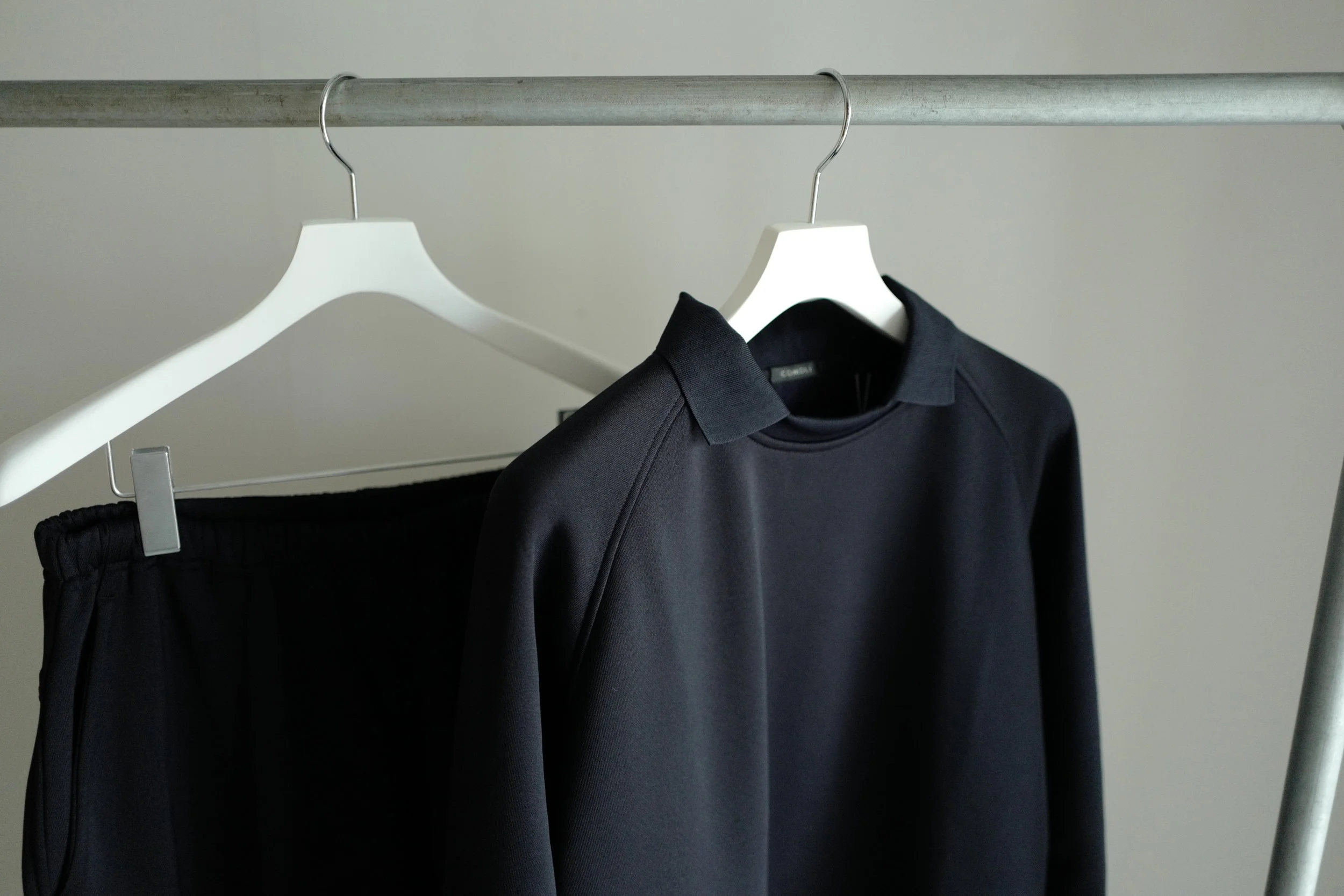 COMOLI NYLON COTTON URAKE SWEAT / TRACK PANTS