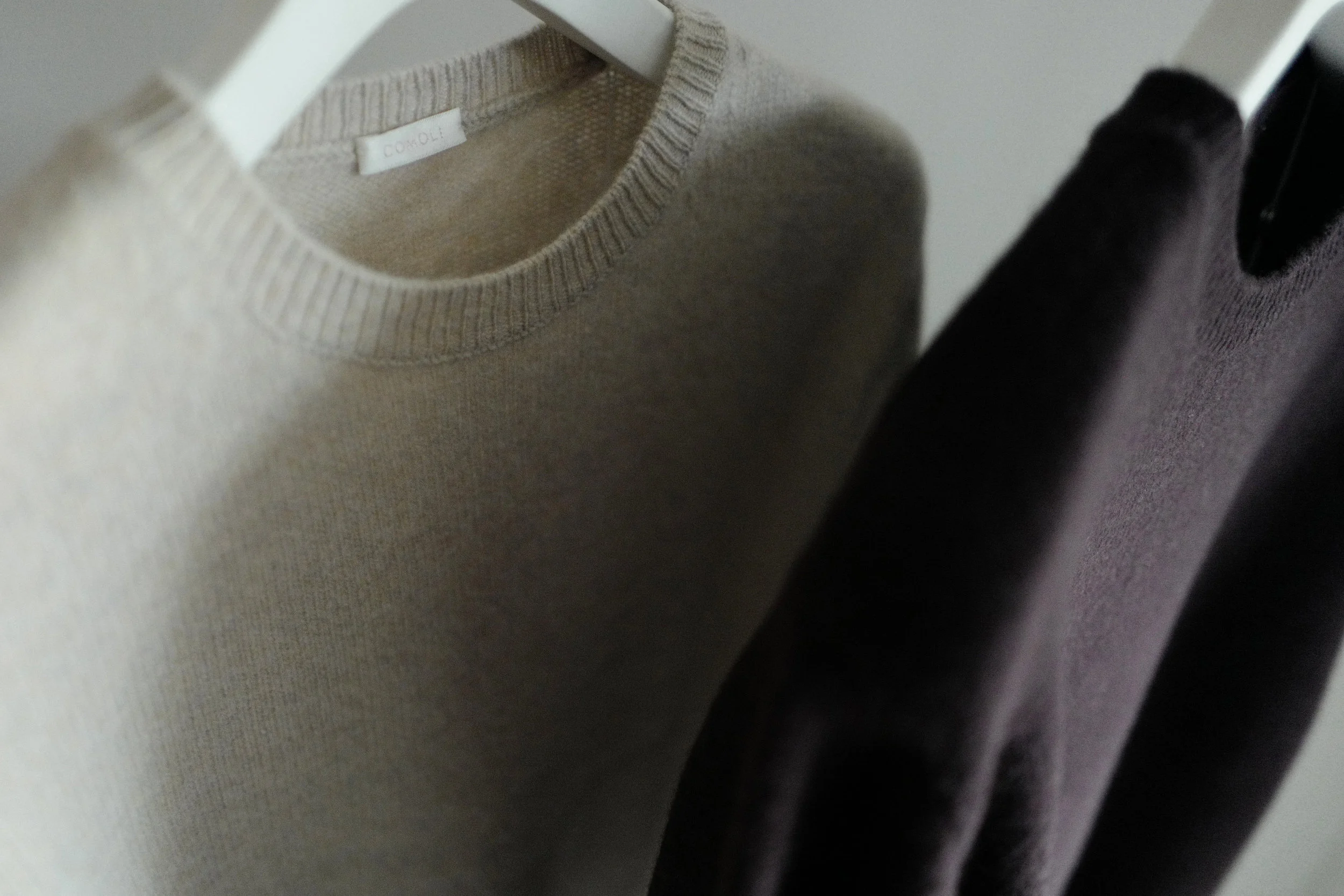 COMOLI Lambs Wool Crew Neck Knit / Turtle Neck Knit