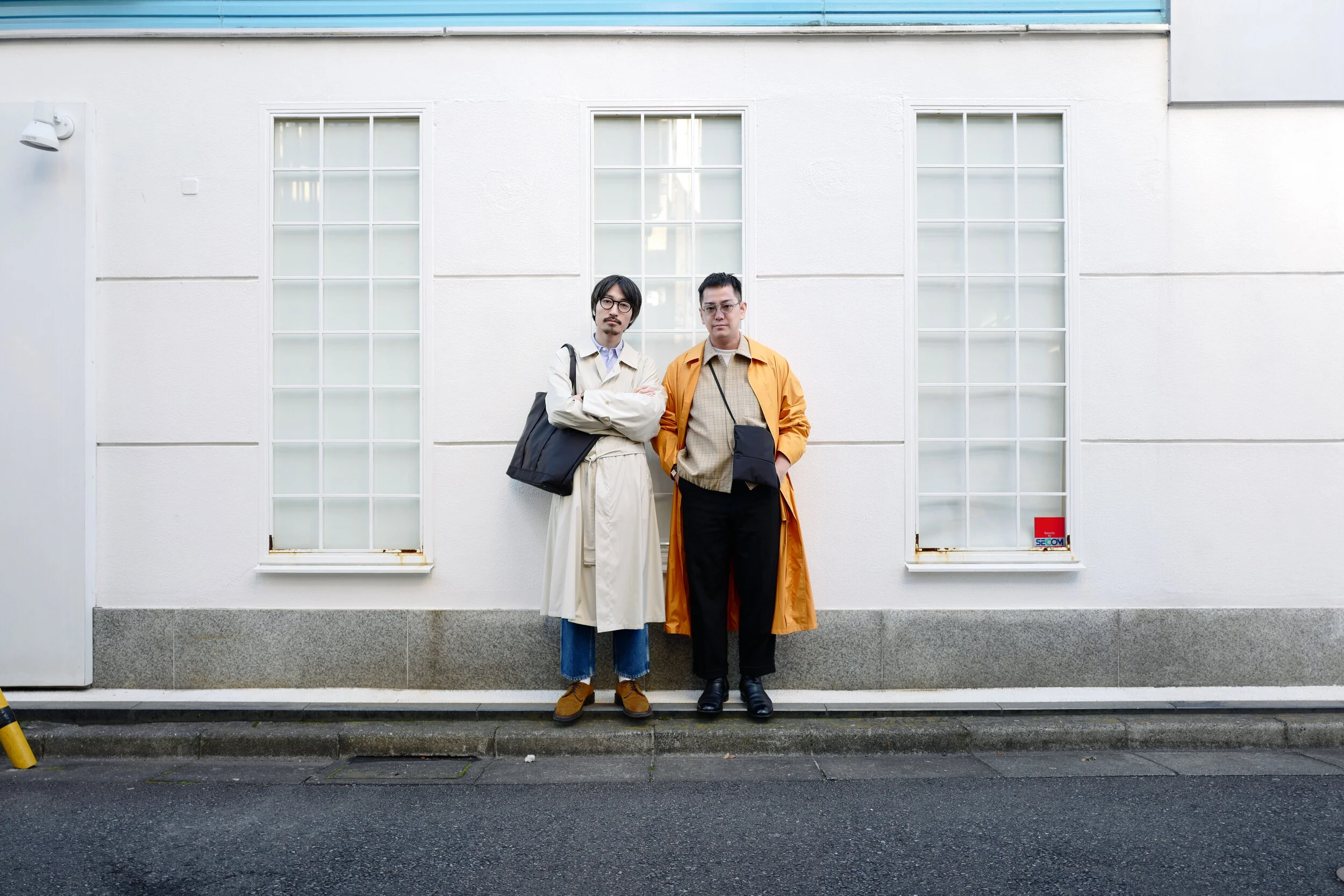 AURALEE SUPER LIGHT POLYESTER SOUTIEN COLLAR COAT 