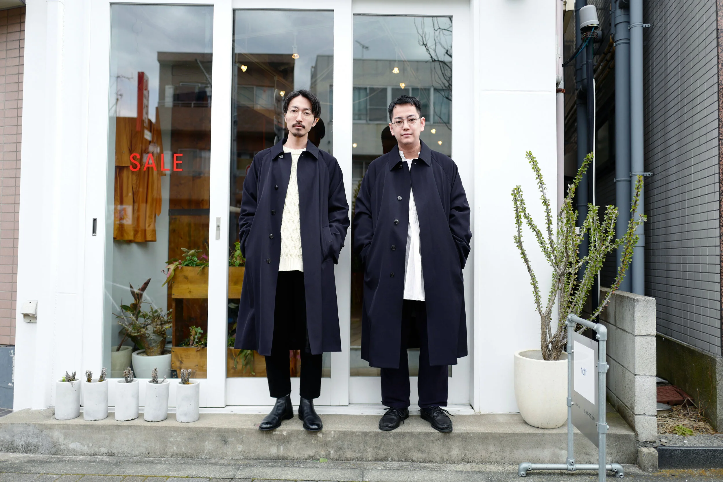 COMOLI WOOL GABARDINE BALCOLLAR COAT and ...