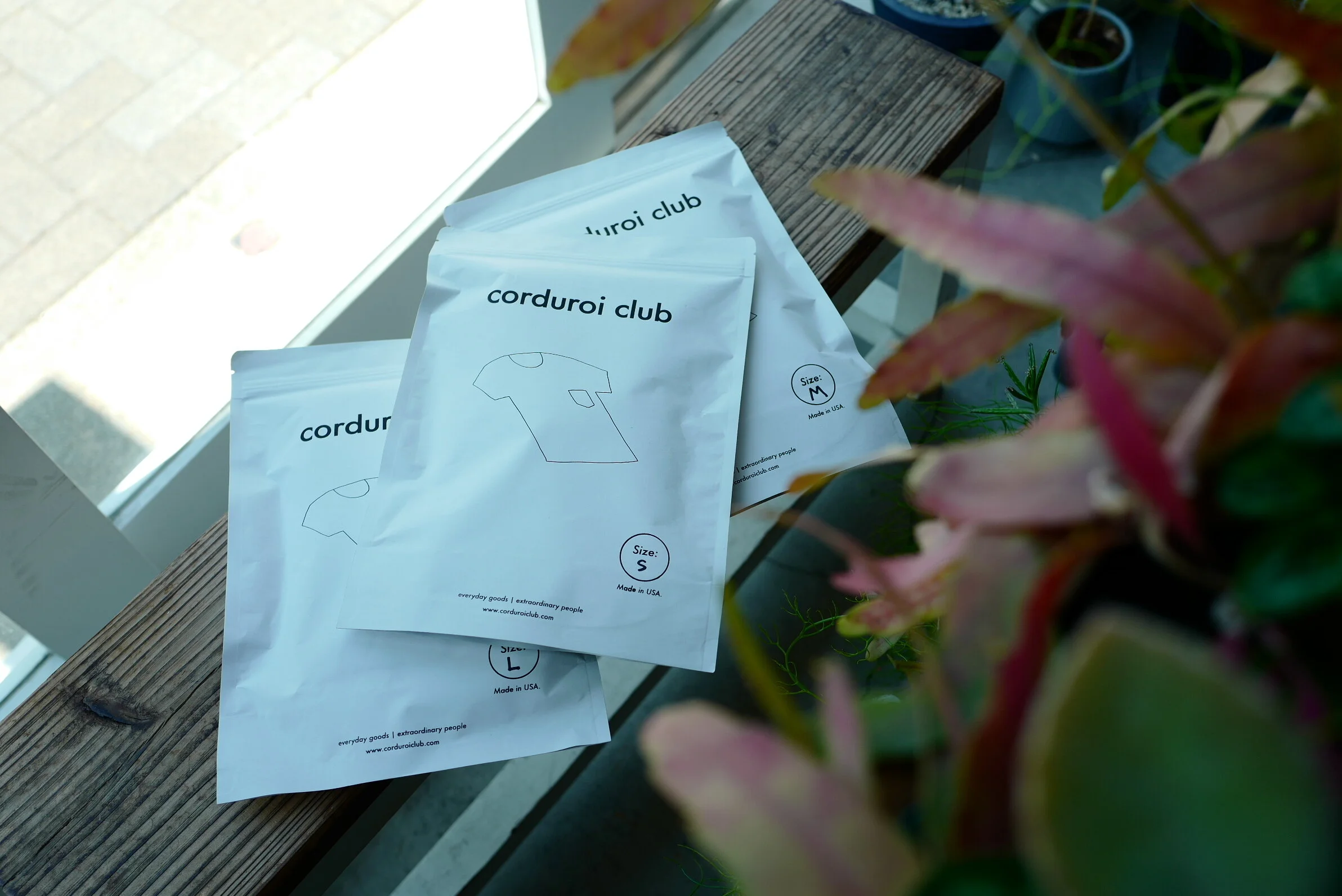 corduroi club White Pocket Tee