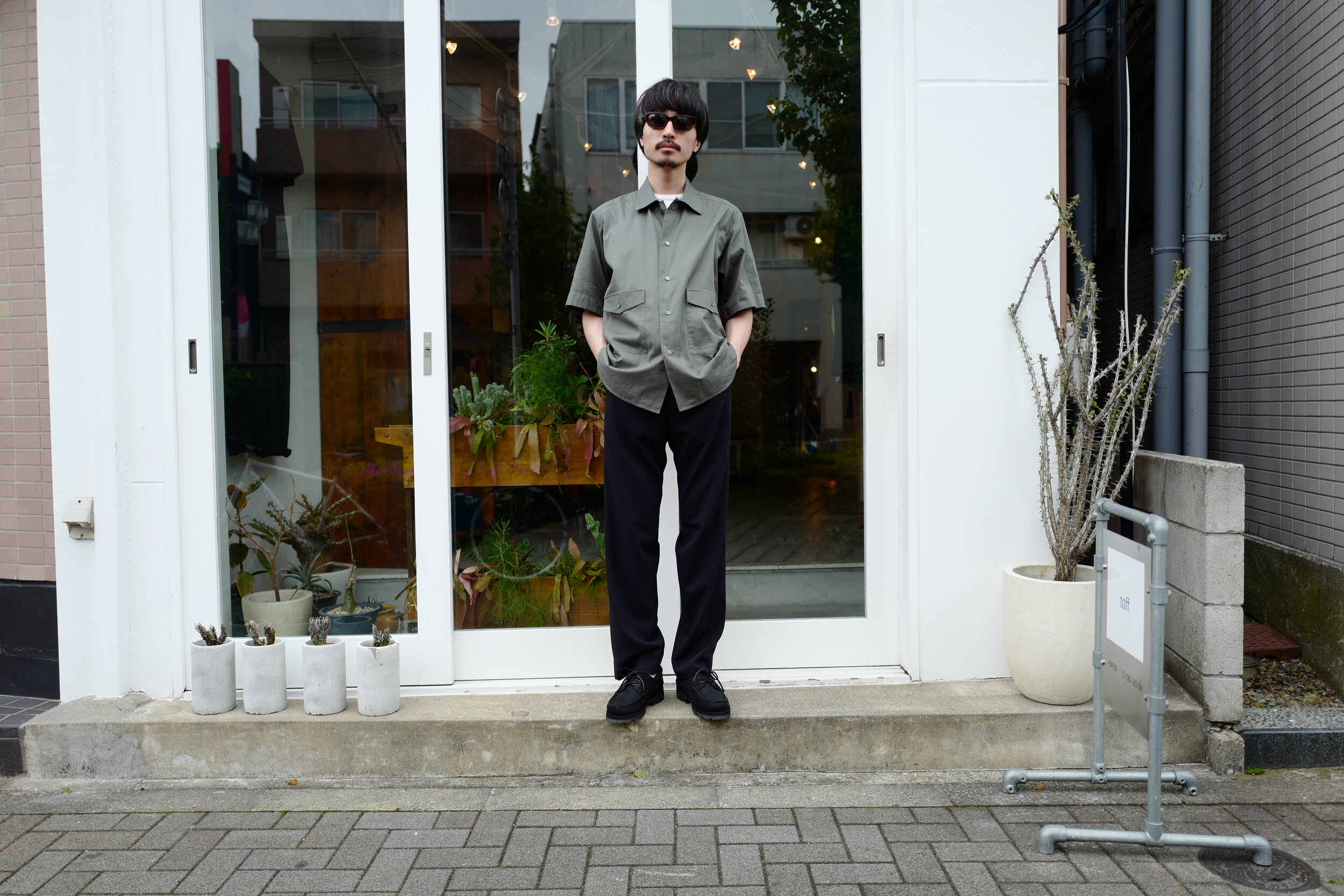 toff "A to Z" -JAN MACHENHAUER-