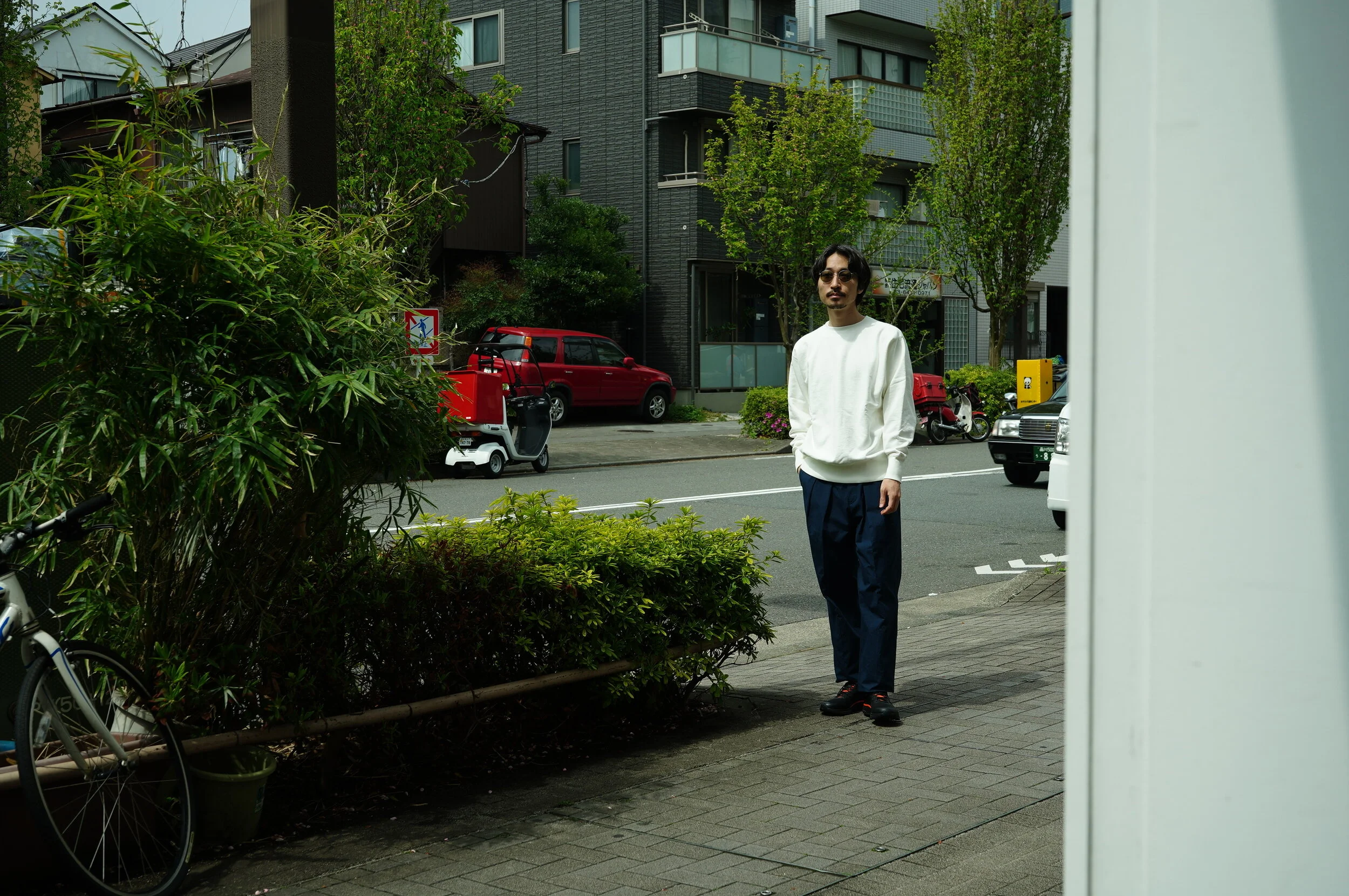 春のスウェット