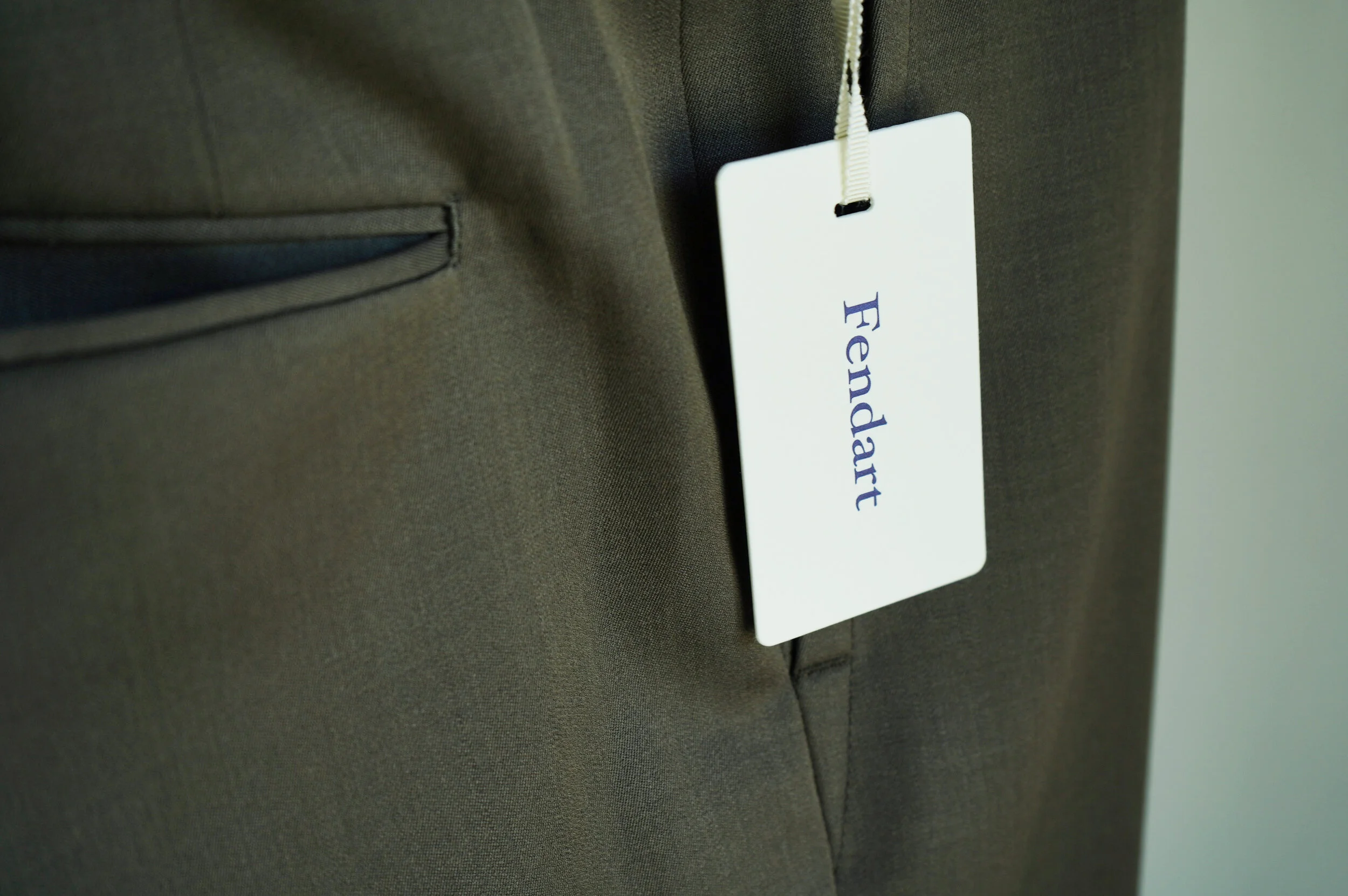 Fendartのスラックス