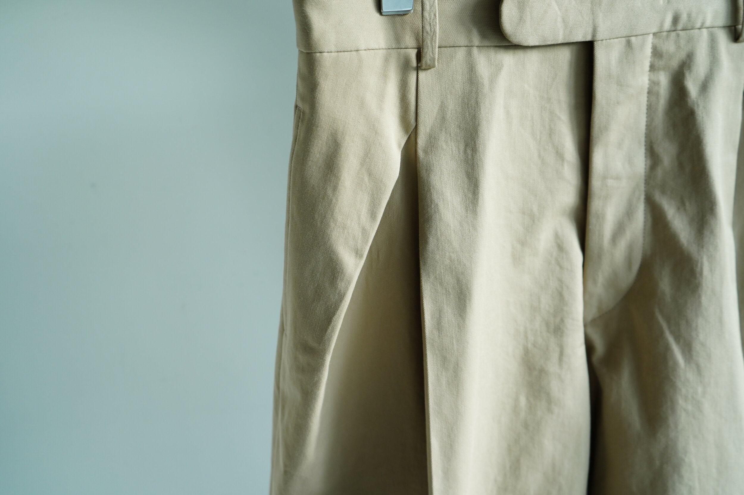 HERILL Soft Twst Organic Chino Tuck Shorts — TF Blog