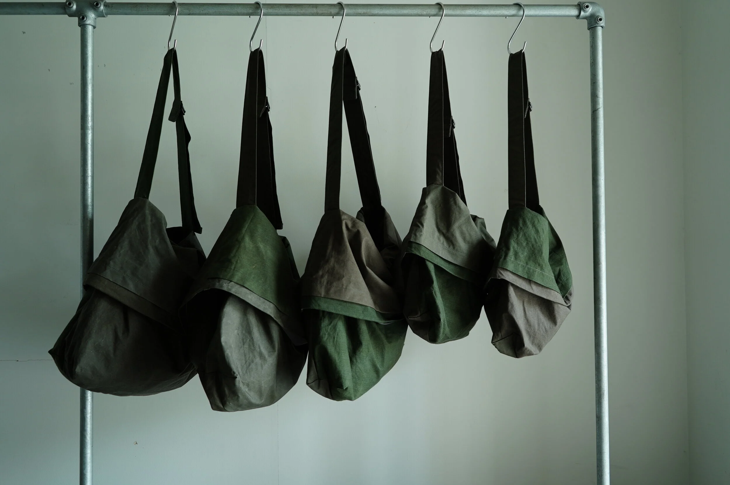 KaILI TRANSFORM BAG ASST / FRG (Federal Republic of Germany)