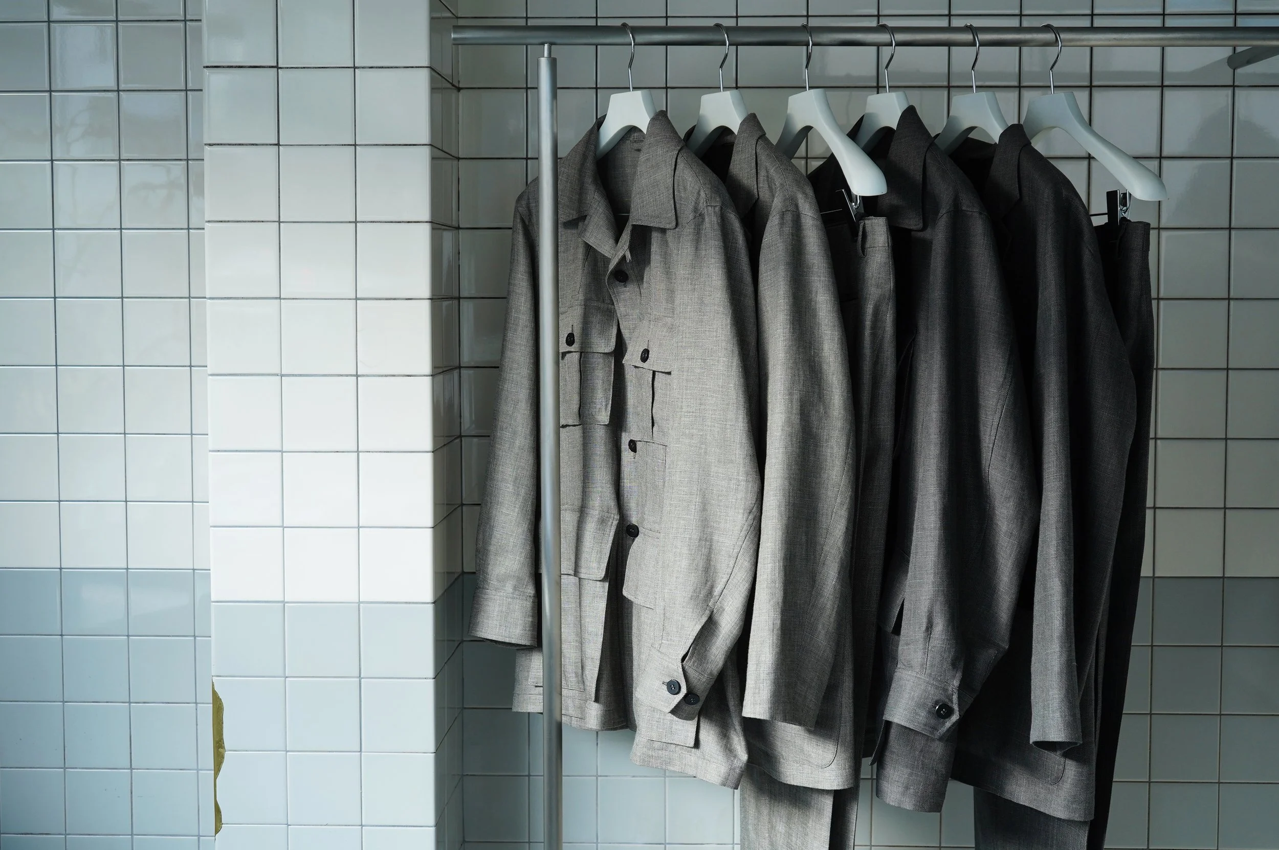 Caleのウールリネンシルク