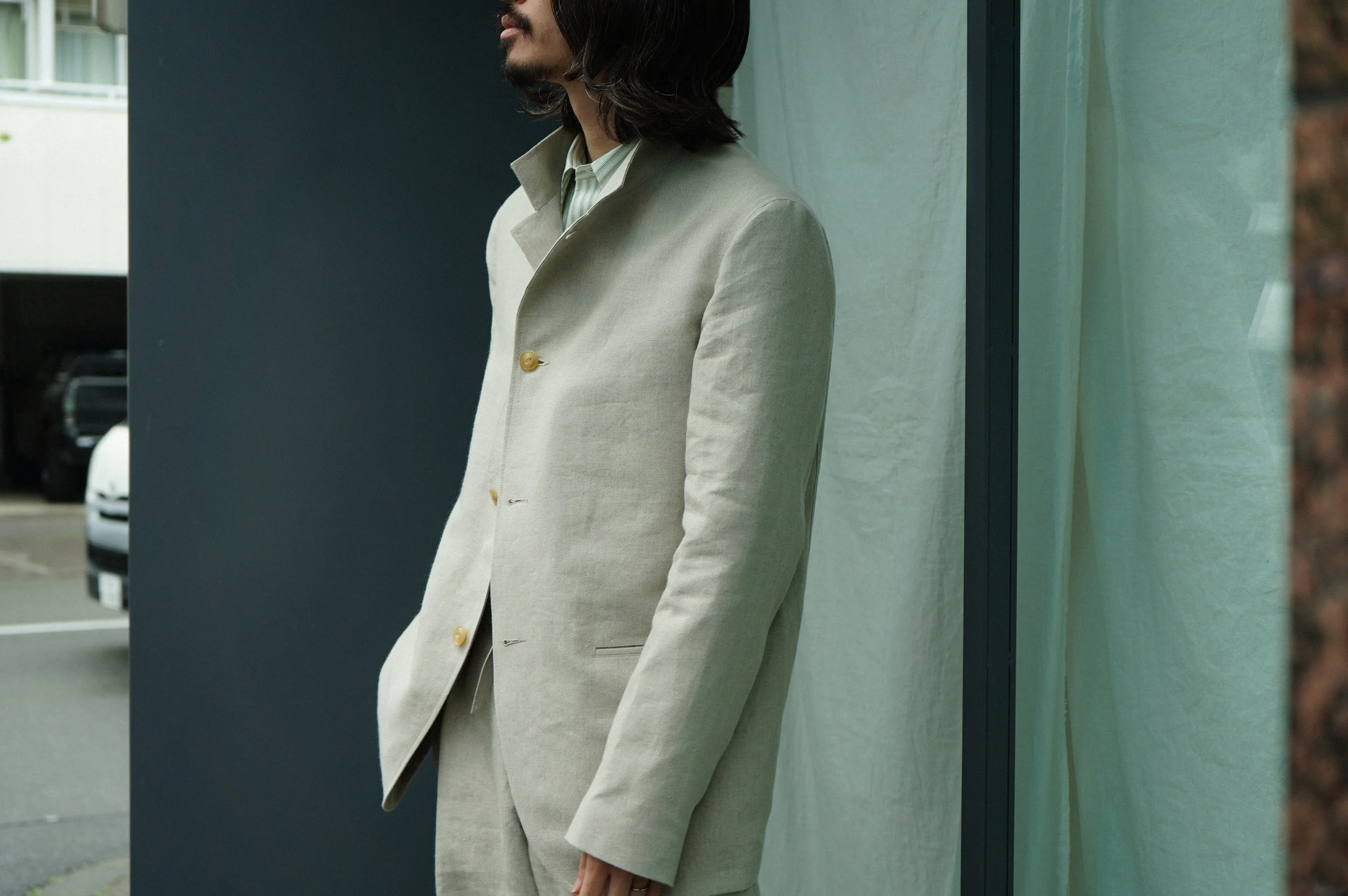 Fendartのジャケットとドローコードパンツ