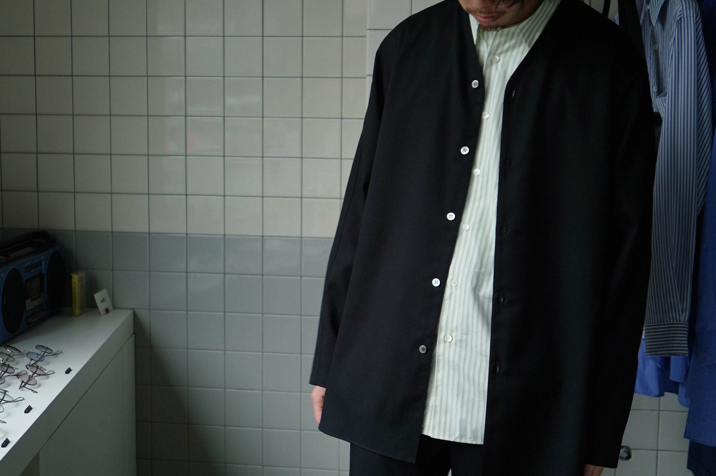 ノーミュールシングウール(2/1綾)・ノーカラーパジャマシャツ